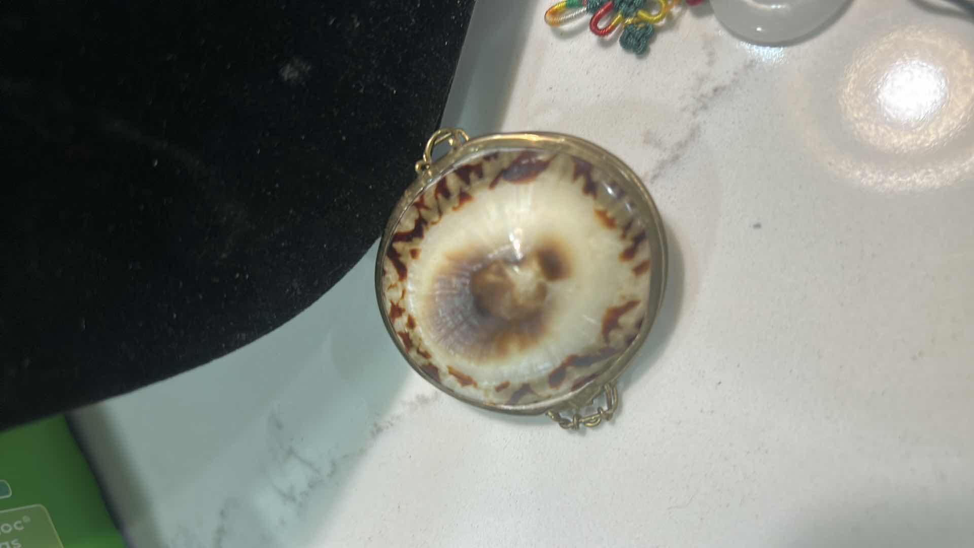 Photo 1 of 2 NECKLACES, SHELL TRINKET BOX, PENDANT AND BRACELET BUDDY