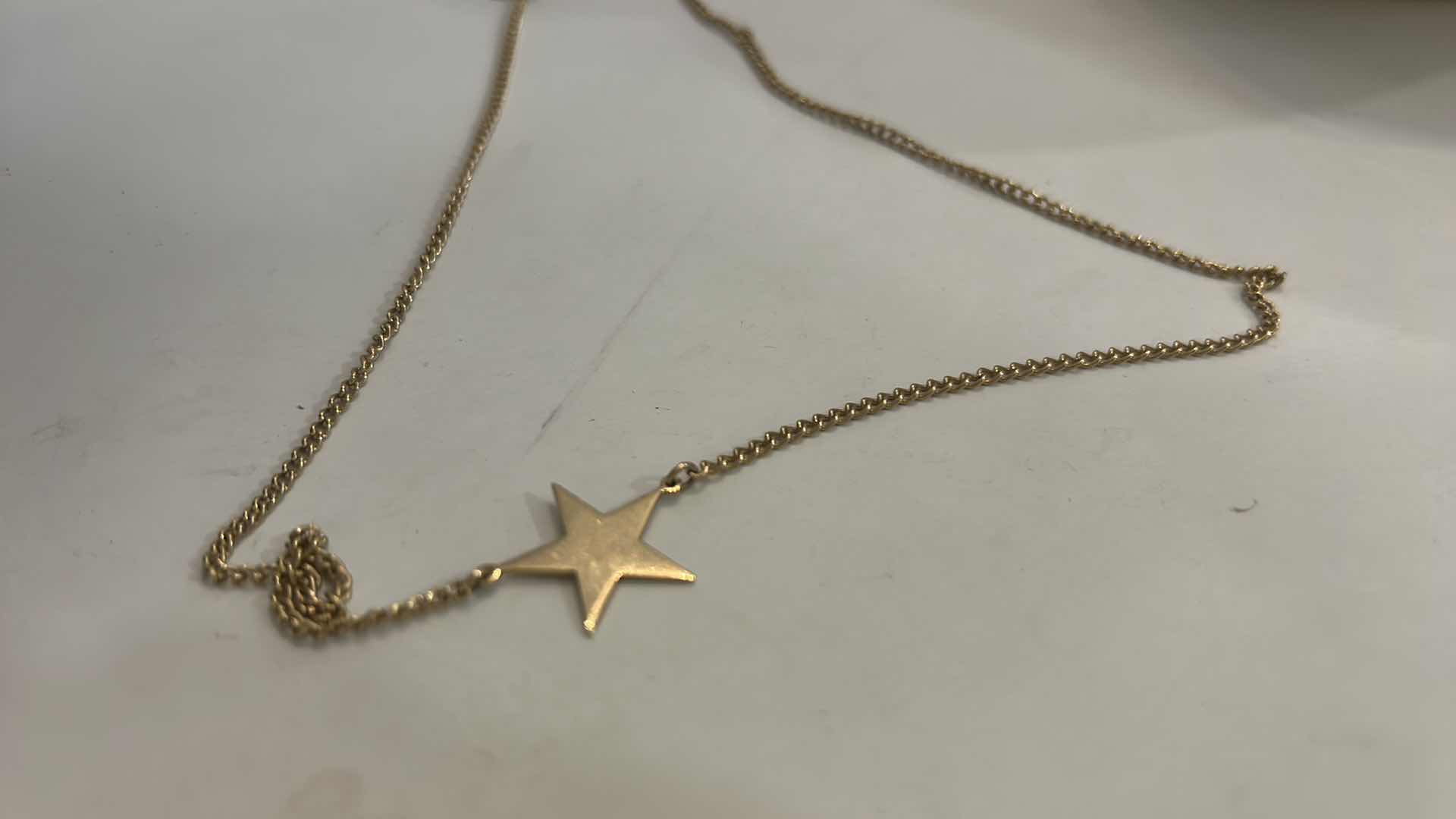 Photo 1 of 4 NECKLACES INCLUDING VINTAGE COLIBRI  19 JEWEL MOVEMENT GOLD TONE POCKET WATCH