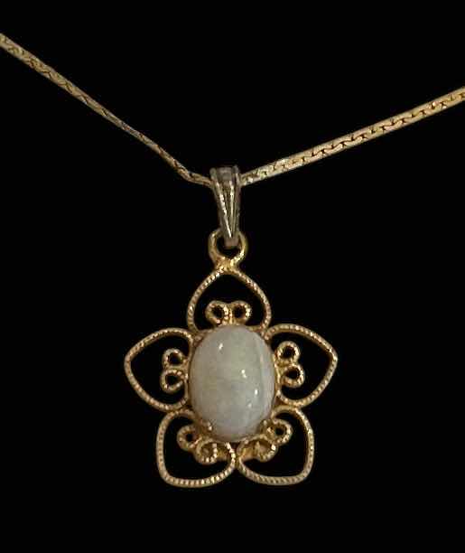 Photo 1 of 14K GOLD CHAIN WITH OPAL PENDANT 19”
