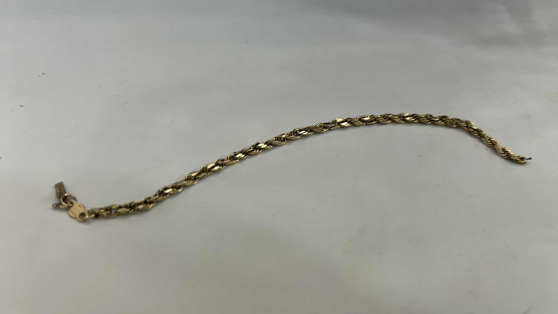 Photo 1 of 14K BRACELET