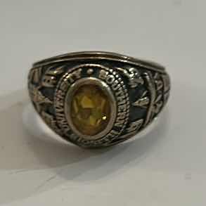 Photo 1 of 10K GOLD CLASS RING - SOUTHERN ILLINOIS UNIVERSITY 1975 (ESTIMATED SIZE 7.5)