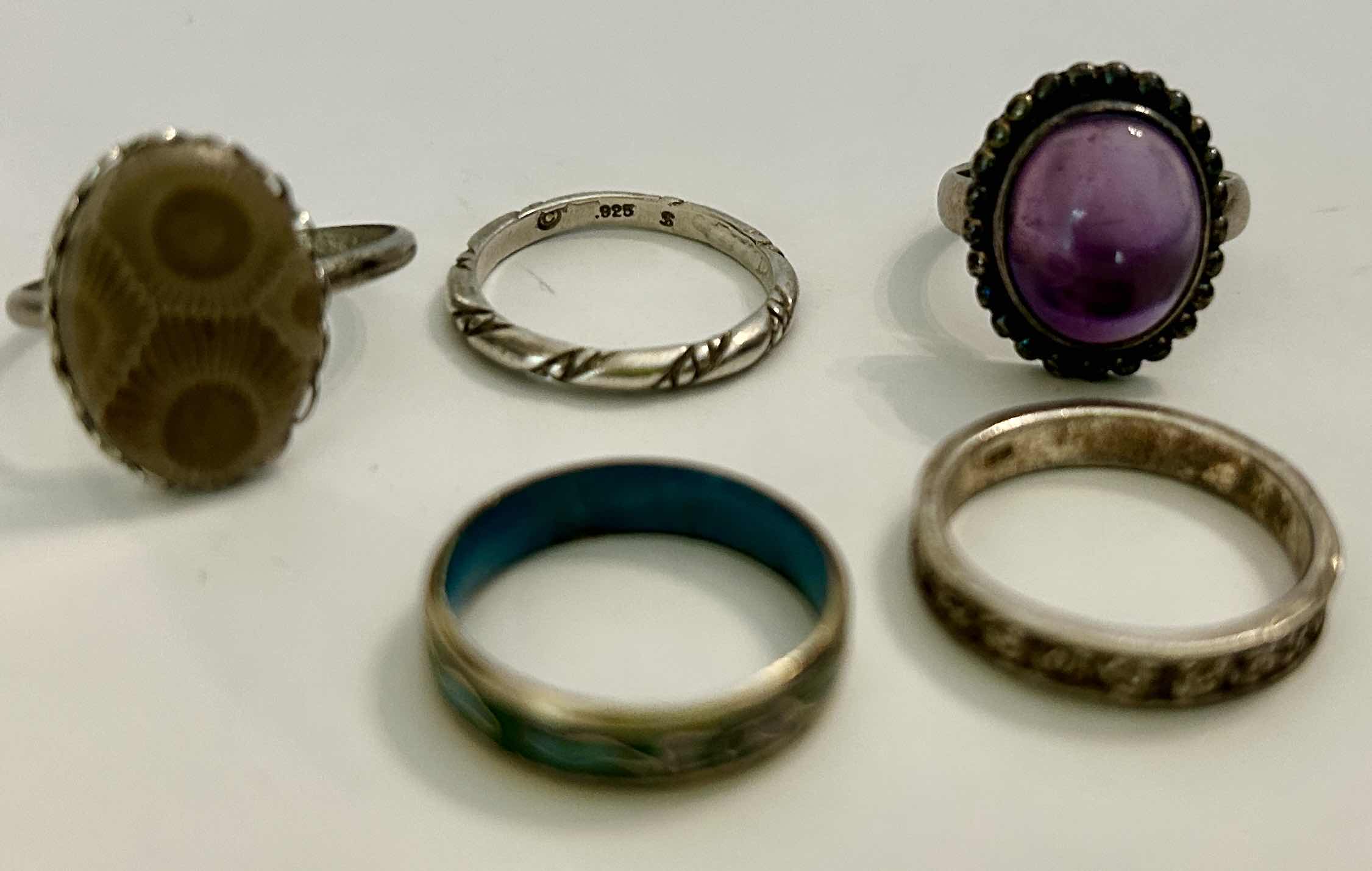 Photo 1 of 5 WOMENS RINGS ESTIMATED SIZE 7.5t