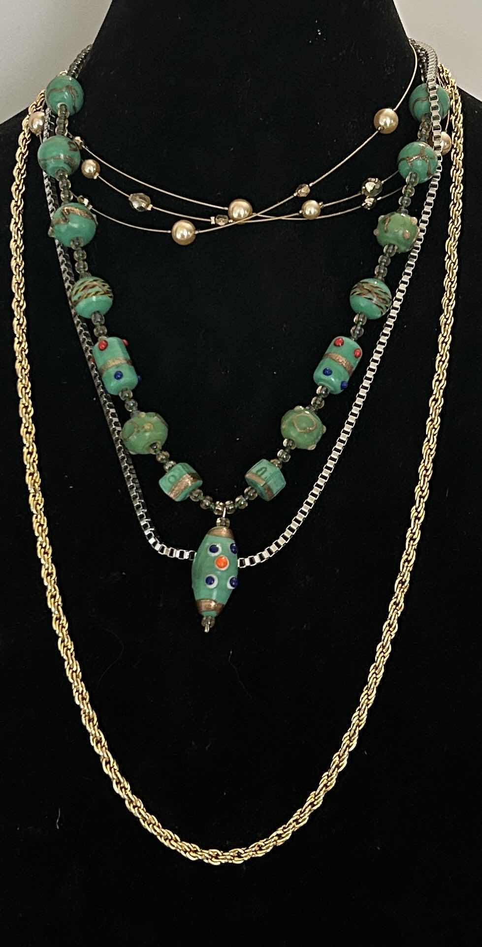 Photo 1 of 4 WOMENS NECKLACES