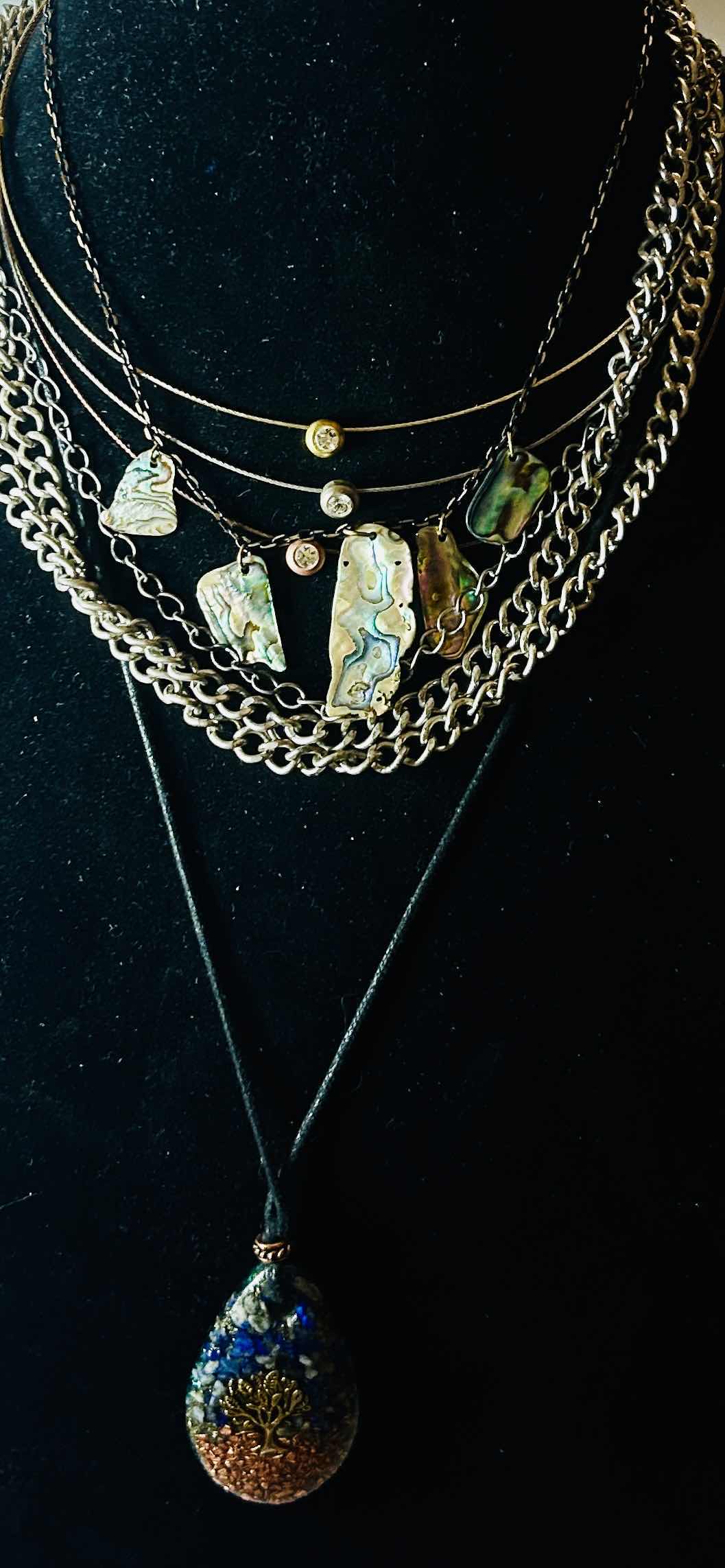 Photo 1 of 4 WOMENS NECKLACES