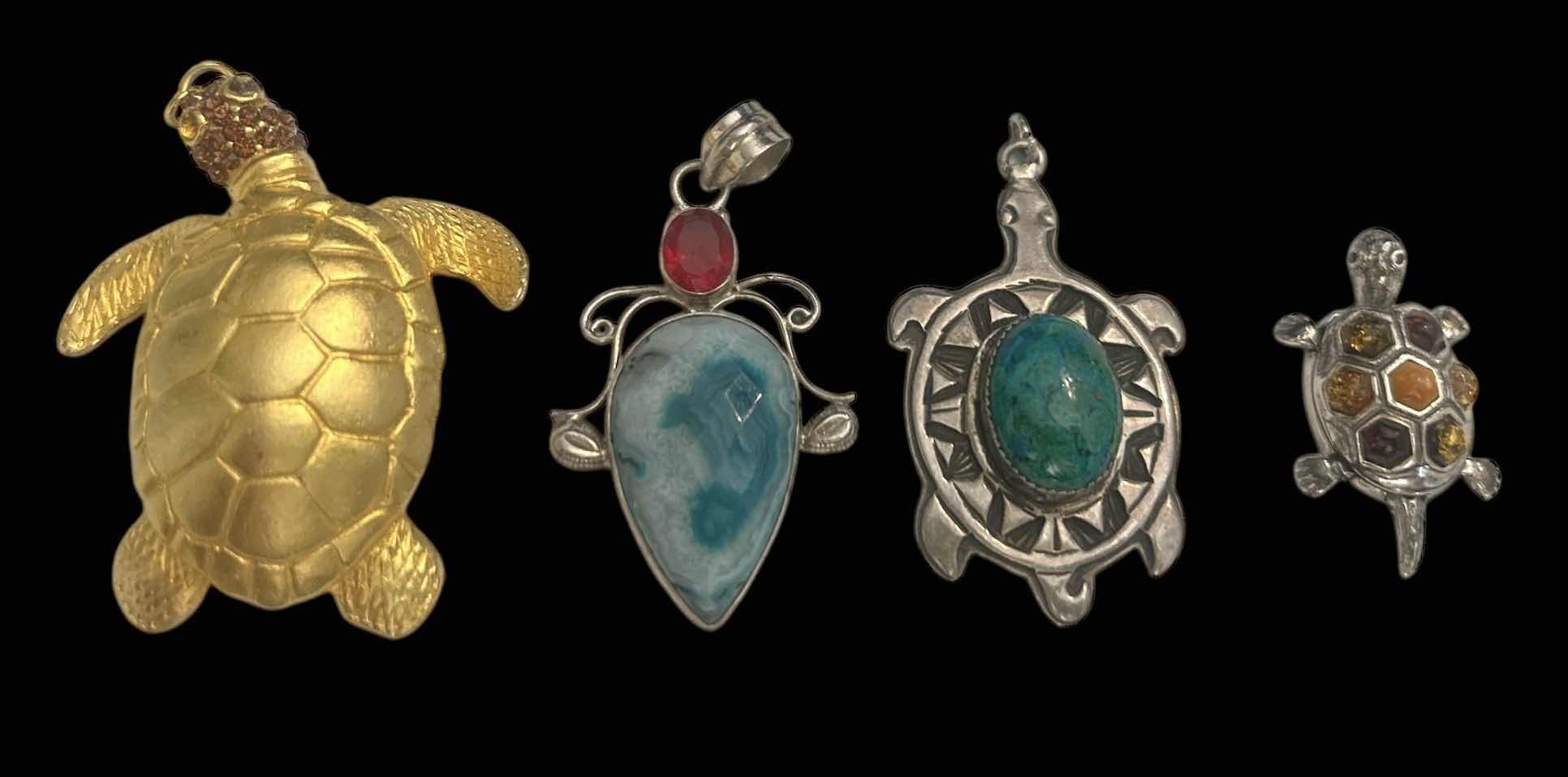 Photo 1 of 4 PENDANTS