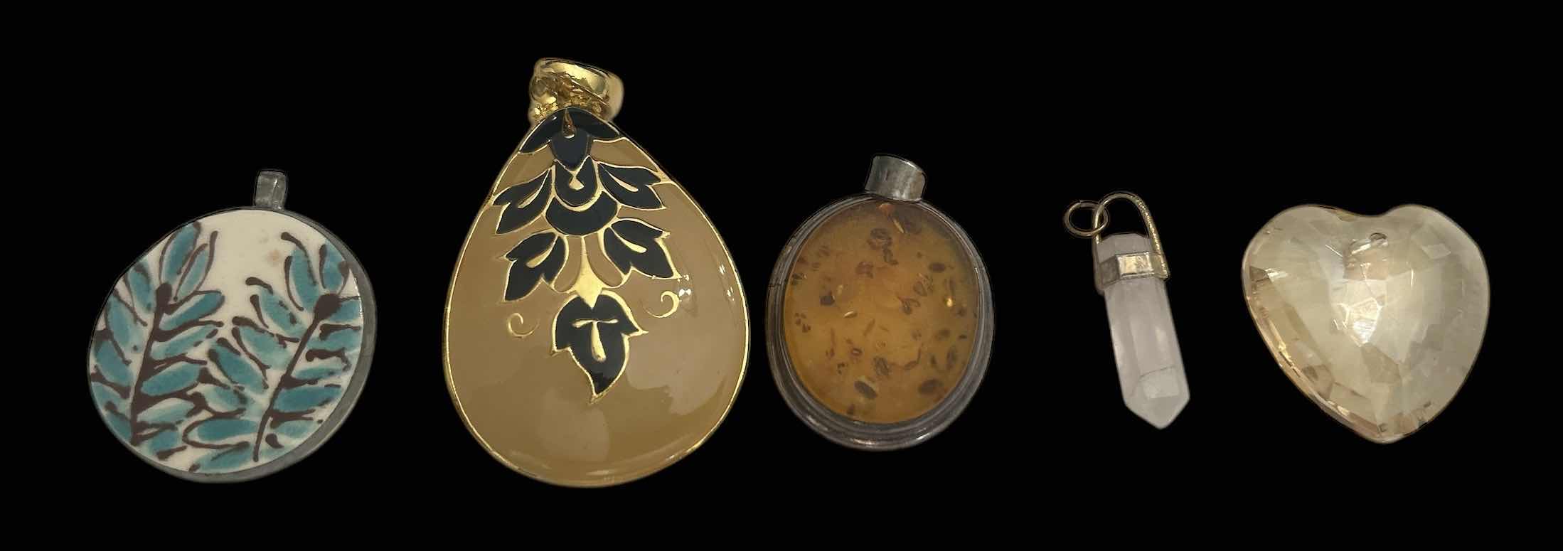 Photo 1 of 5 PENDANTS