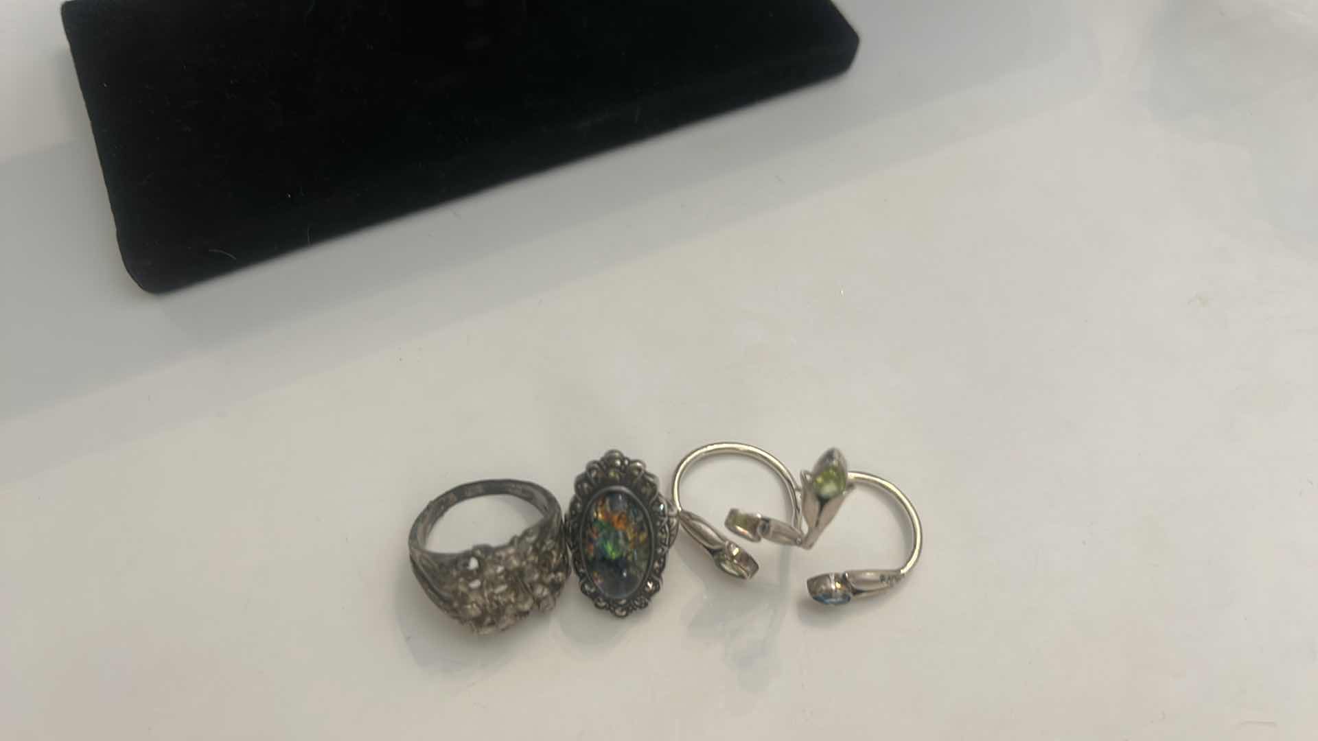 Photo 3 of 3 WOMENS RINGS EST SIZE 7