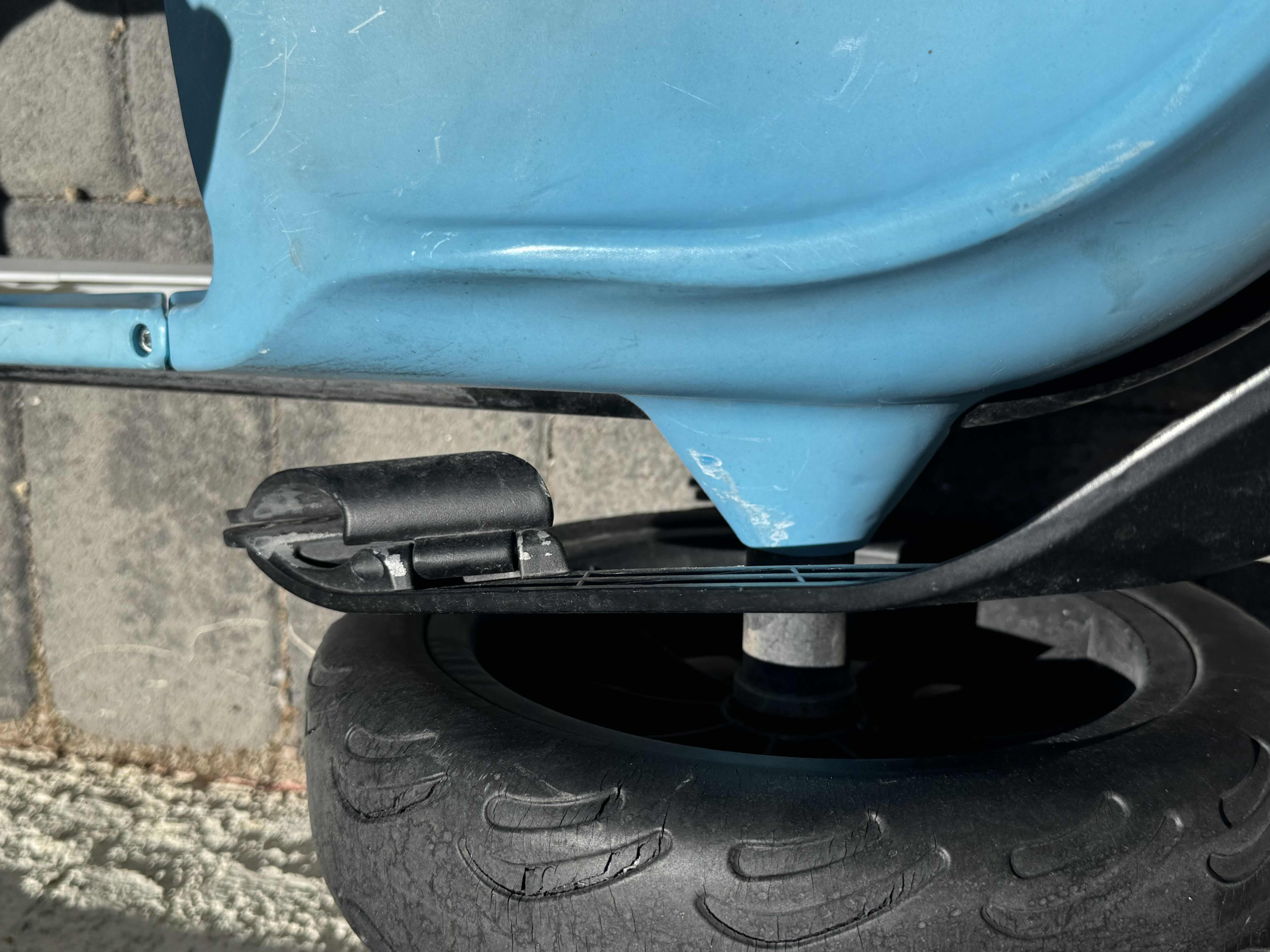 Photo 1 of BLUE MONZI RS KIDS PEDAL GO KART

44” X 29” X H26”