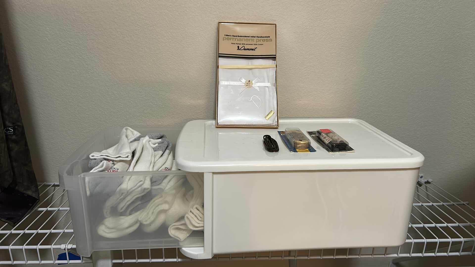 Photo 1 of CONTENTS OF CONTAINER MENS WHITE SOCKS