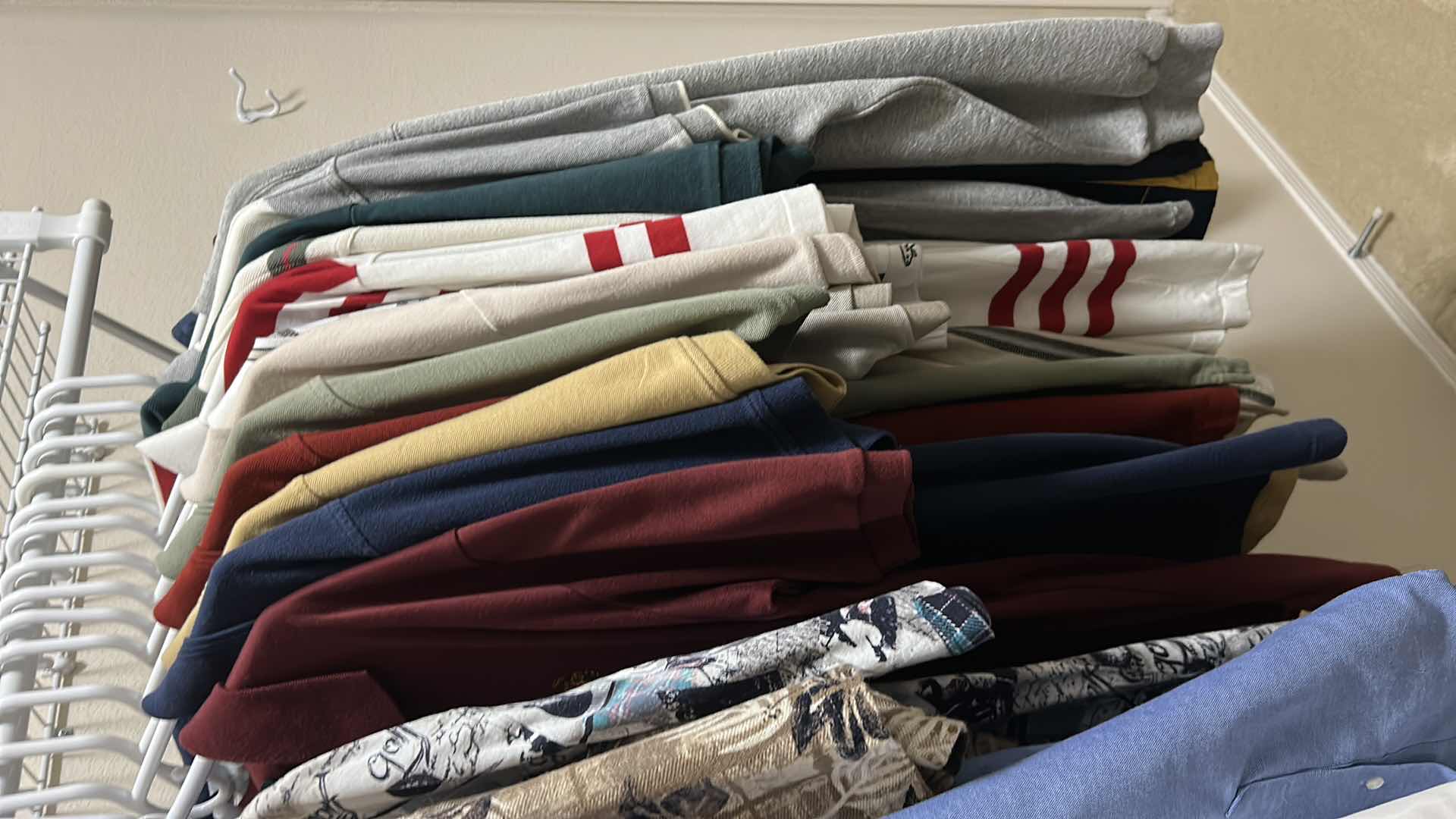 Photo 1 of 24- MENS ASSORTED SHIRTS SIZE MED AND LARGE