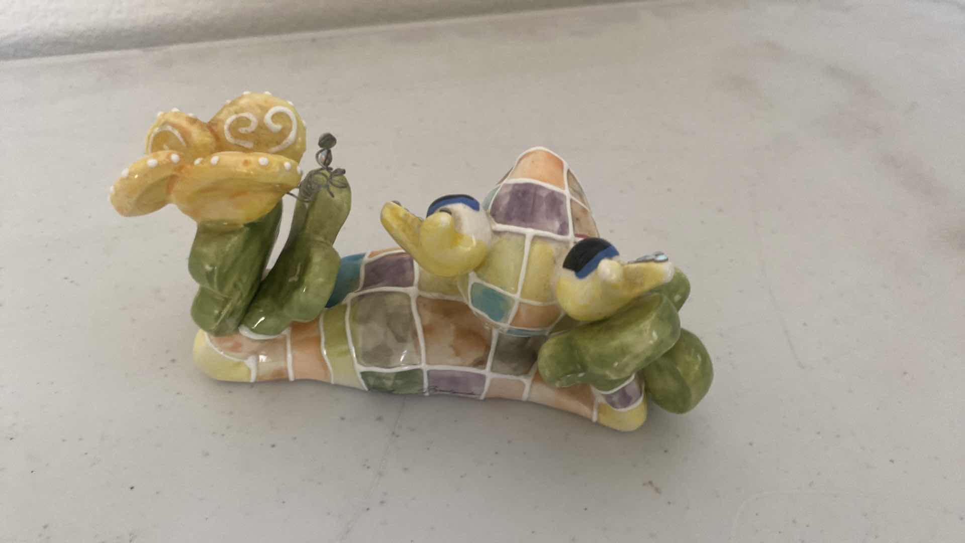 Photo 1 of KO KO ORIGINALS CERAMIC FROGS LARGEST 5” x 3”