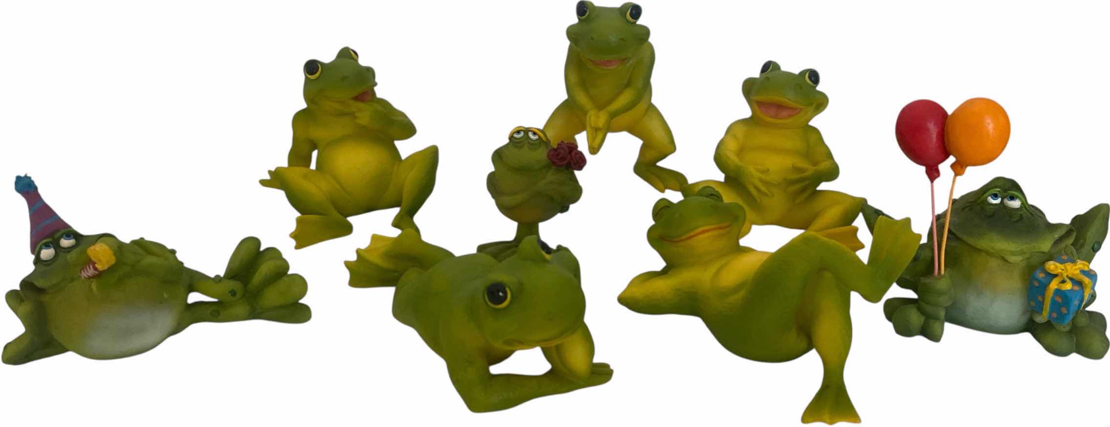 Photo 1 of 8 MINIATURE HEAVY RESIN FROGS LARGEST 3 1/2“ x 1 1/2“