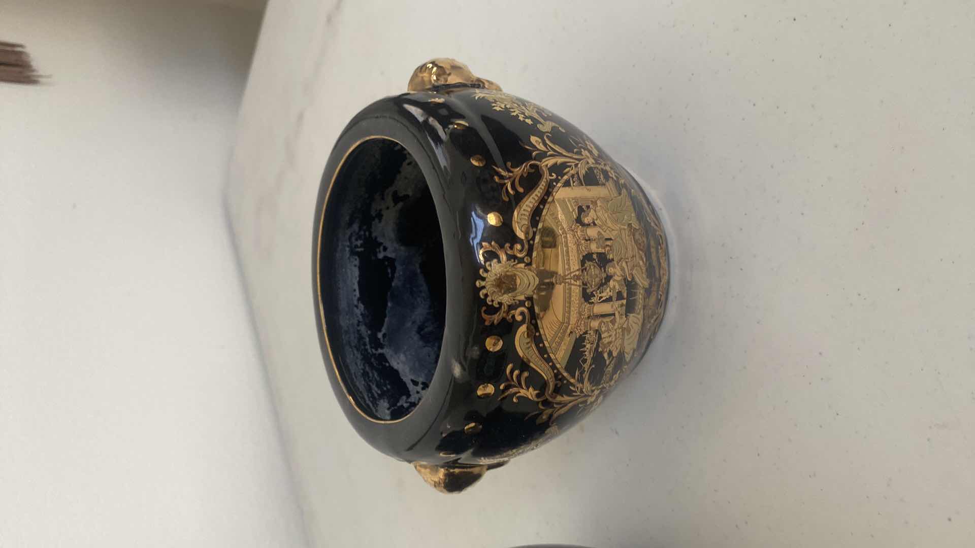 Photo 1 of CERAMIC GINGER JAR & BOWL 7” x 5”