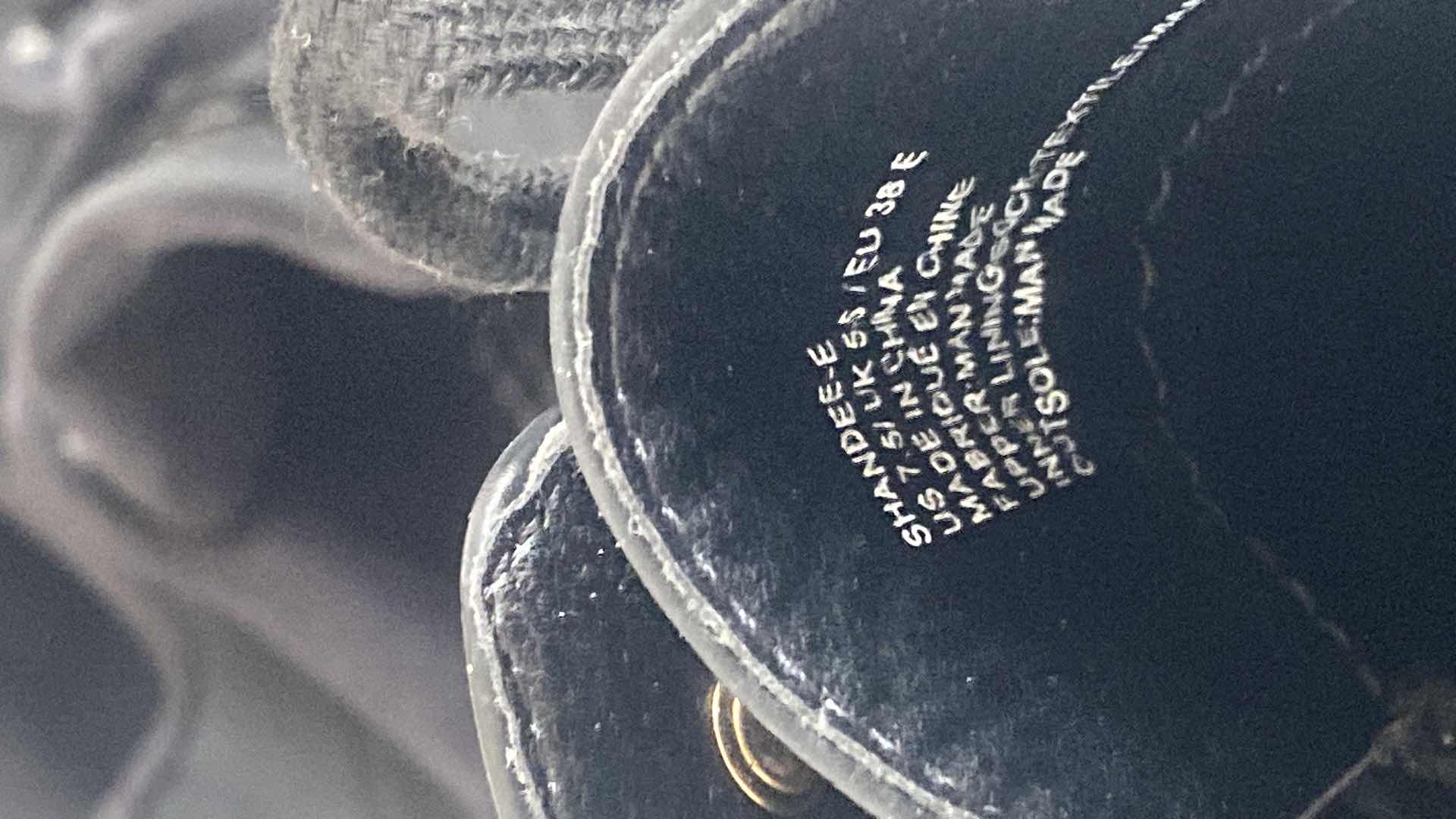 Photo 1 of 3 - WOMENS SNEAKERS & BOOTS SIZES 7 1/2 & 8