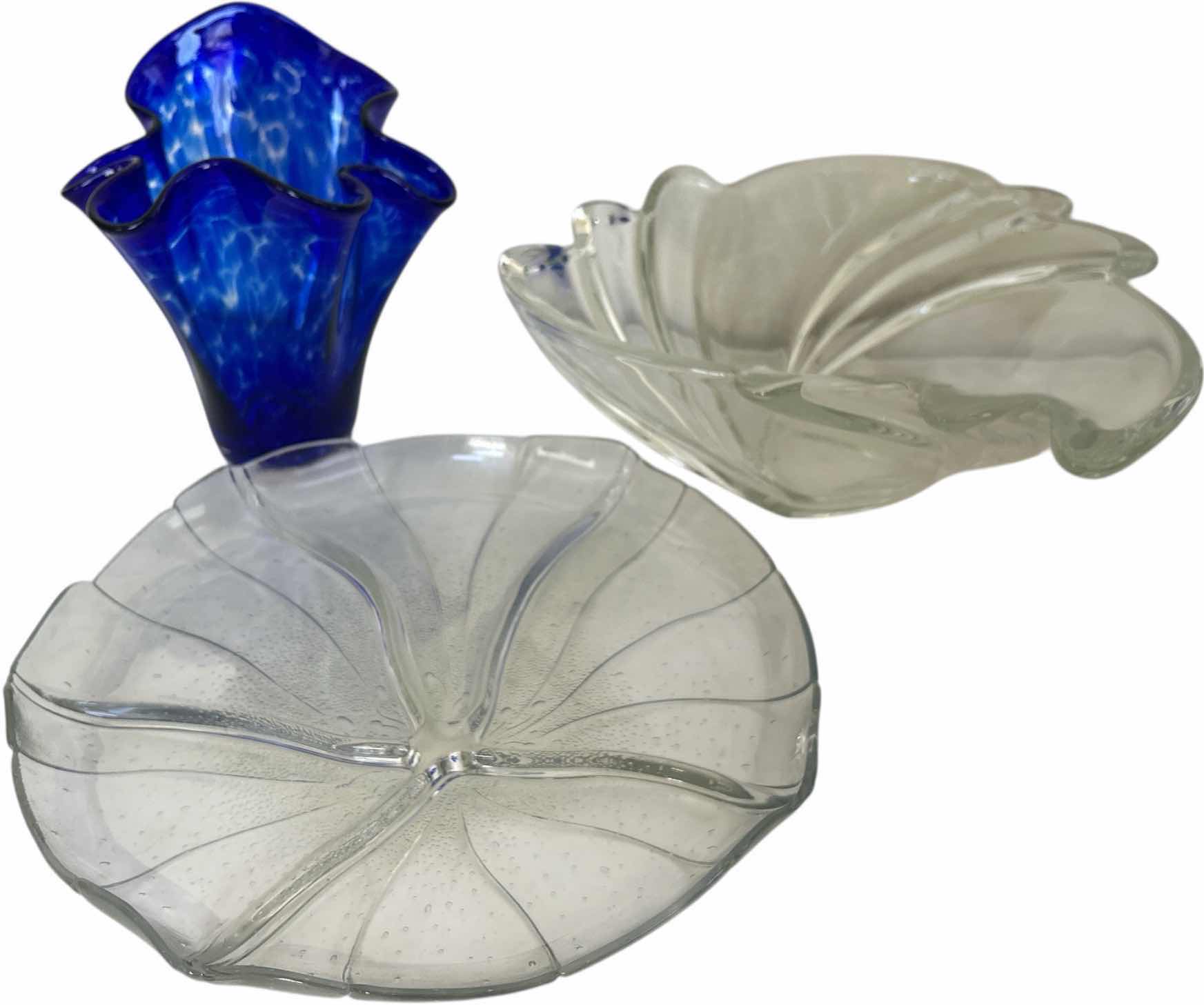 Photo 1 of 3 PC GLASS / CRYSTAL ( VASE H 8”)