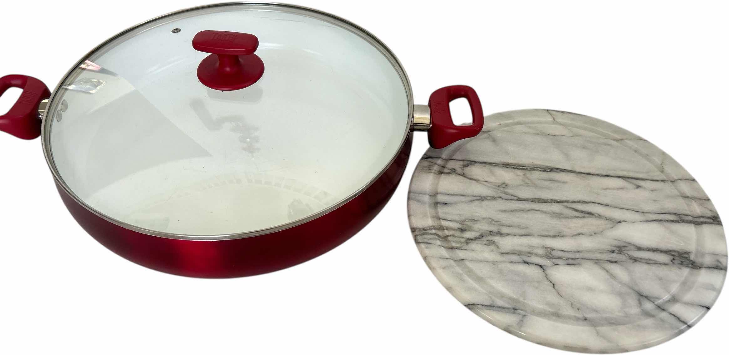 Photo 1 of 14.5” SKILLET AND MARBLE TRIVIT