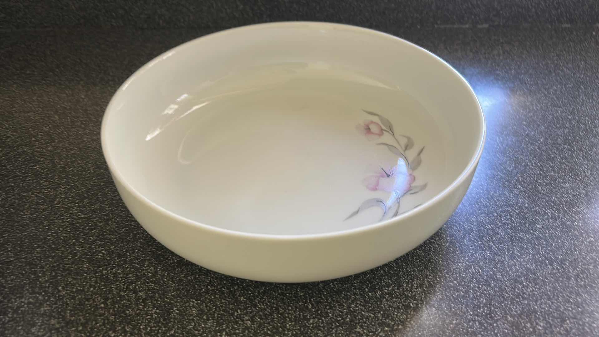 Photo 3 of 3 ITALIAN PORCELAIN 9” BOWLS