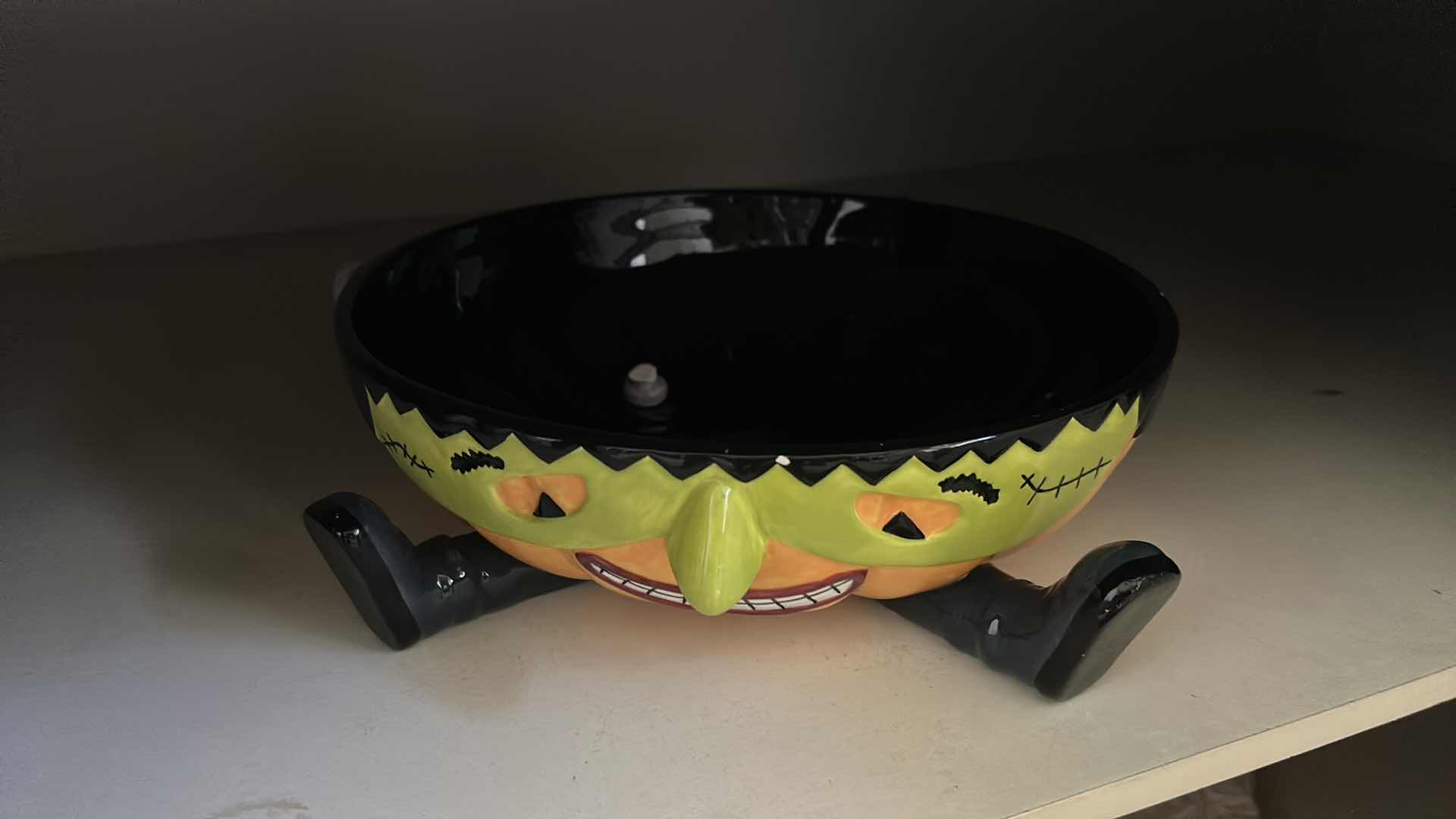 Photo 1 of CONTENTS OF KITCHEN CABINET