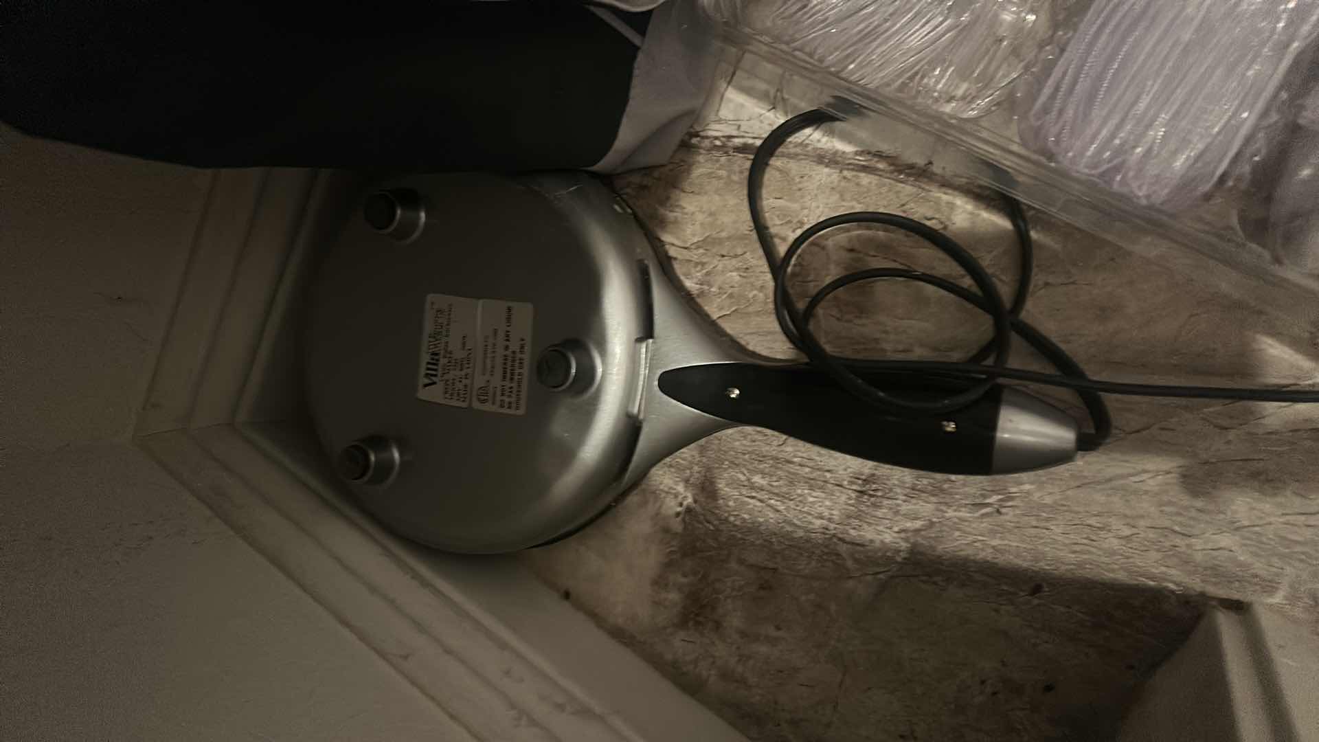 Photo 2 of KITCHEN ITEMS, CREPE MAKER, FONDUE, BAMBOO STEAMER AND MORE