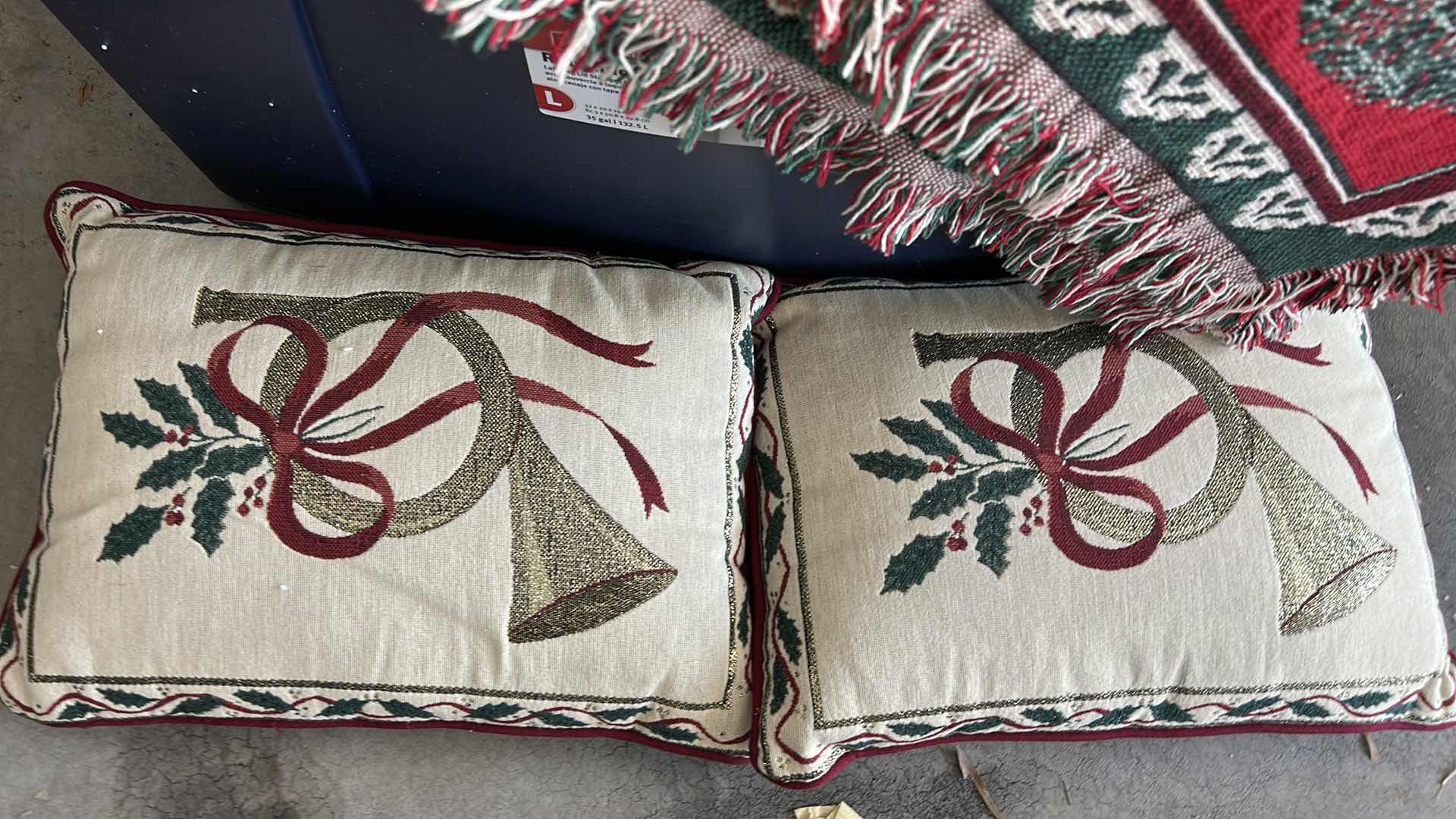 Photo 1 of LARGE TOTE WITH CHRISTMAS PILLOWS AND THROW BLANKET