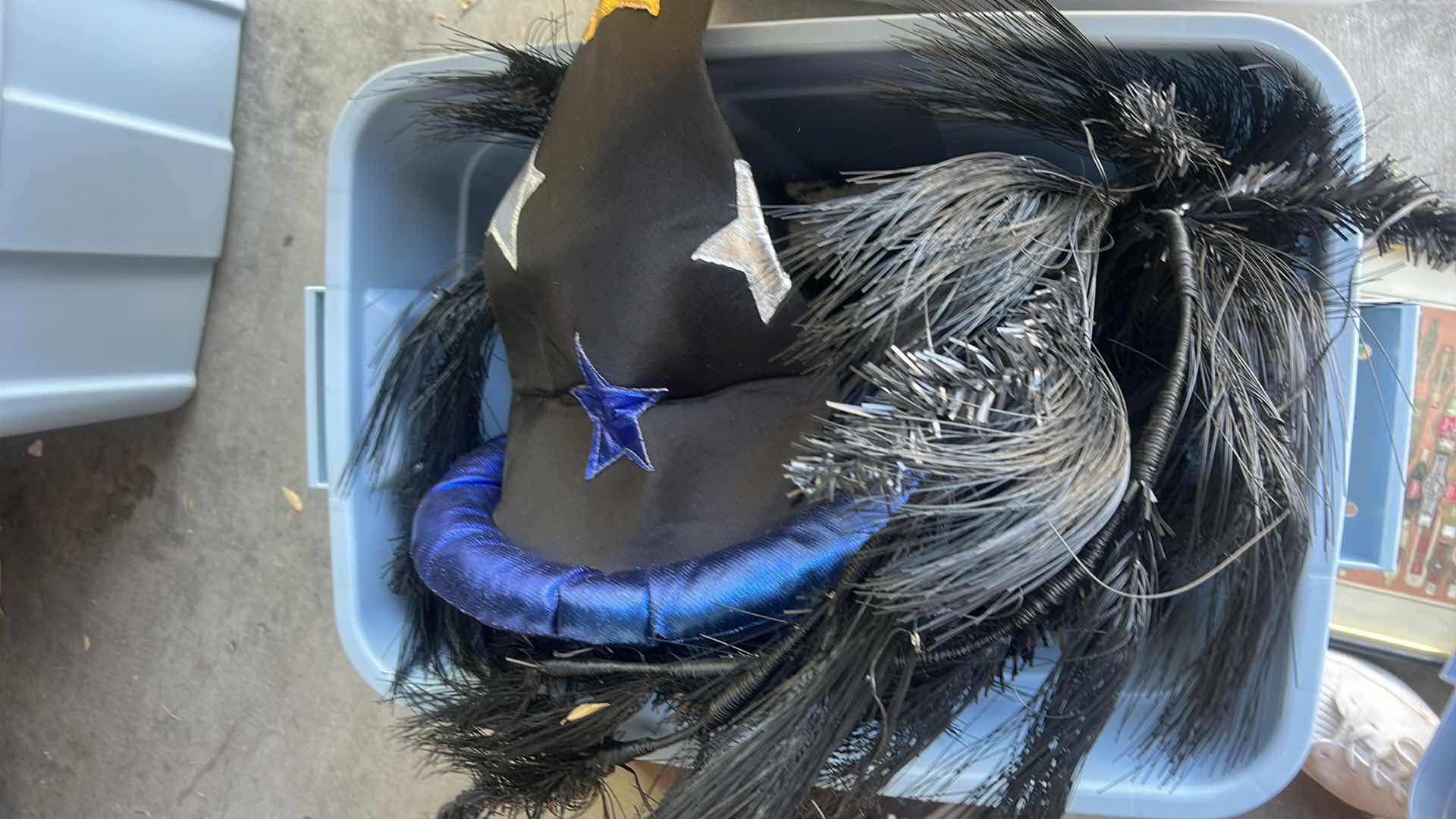 Photo 1 of HOLIDAY DECOR