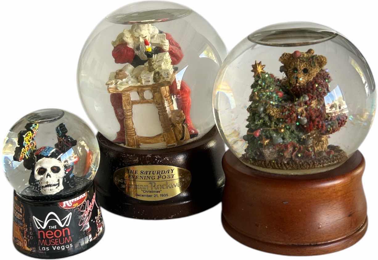 Photo 1 of 3 SNOW GLOBES (TALLEST H6.5”)