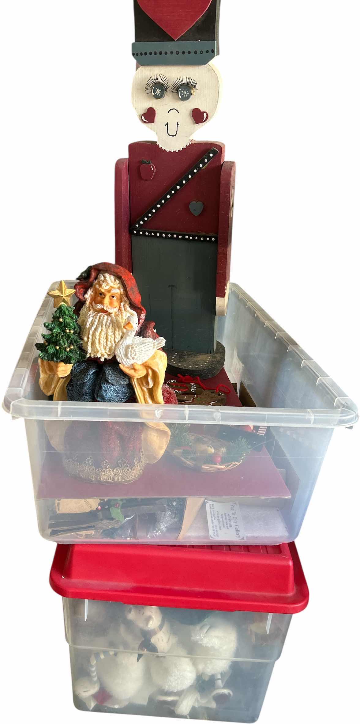 Photo 1 of 2 TOTES CHRISTMAS DECOR