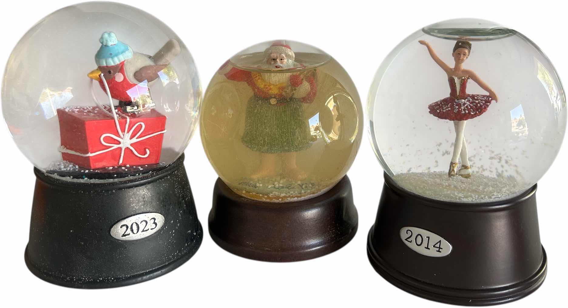 Photo 1 of 3 SNOW GLOBES (TALLEST H6”)