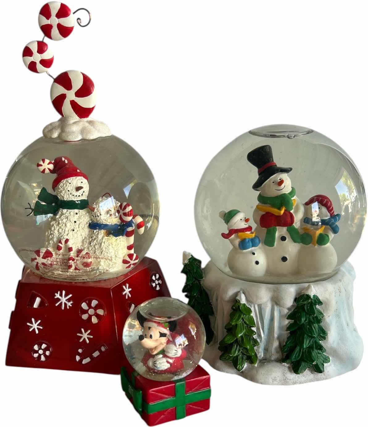 Photo 1 of 3 SNOW GLOBES (TALLEST H8.5”)
