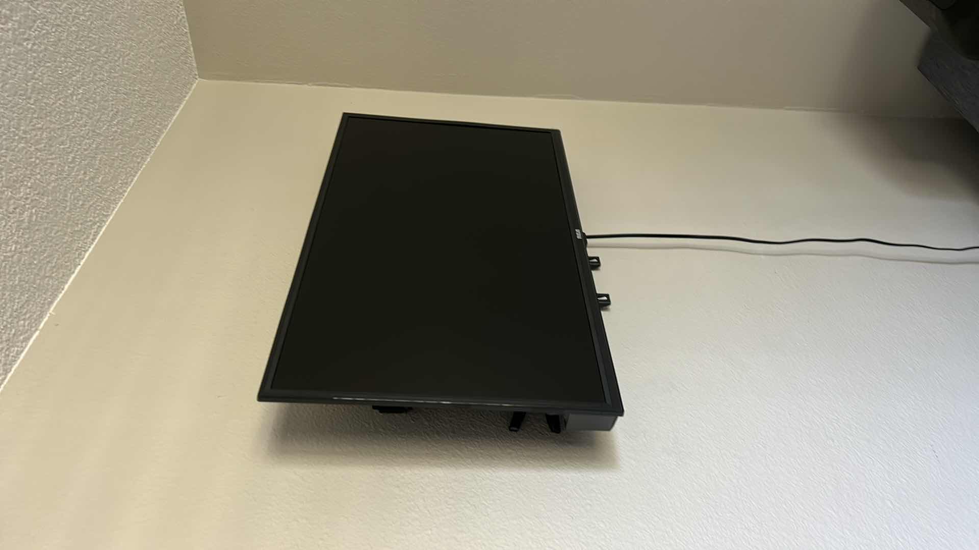 Photo 1 of 31” RCA TV WITH WALL MOUNT