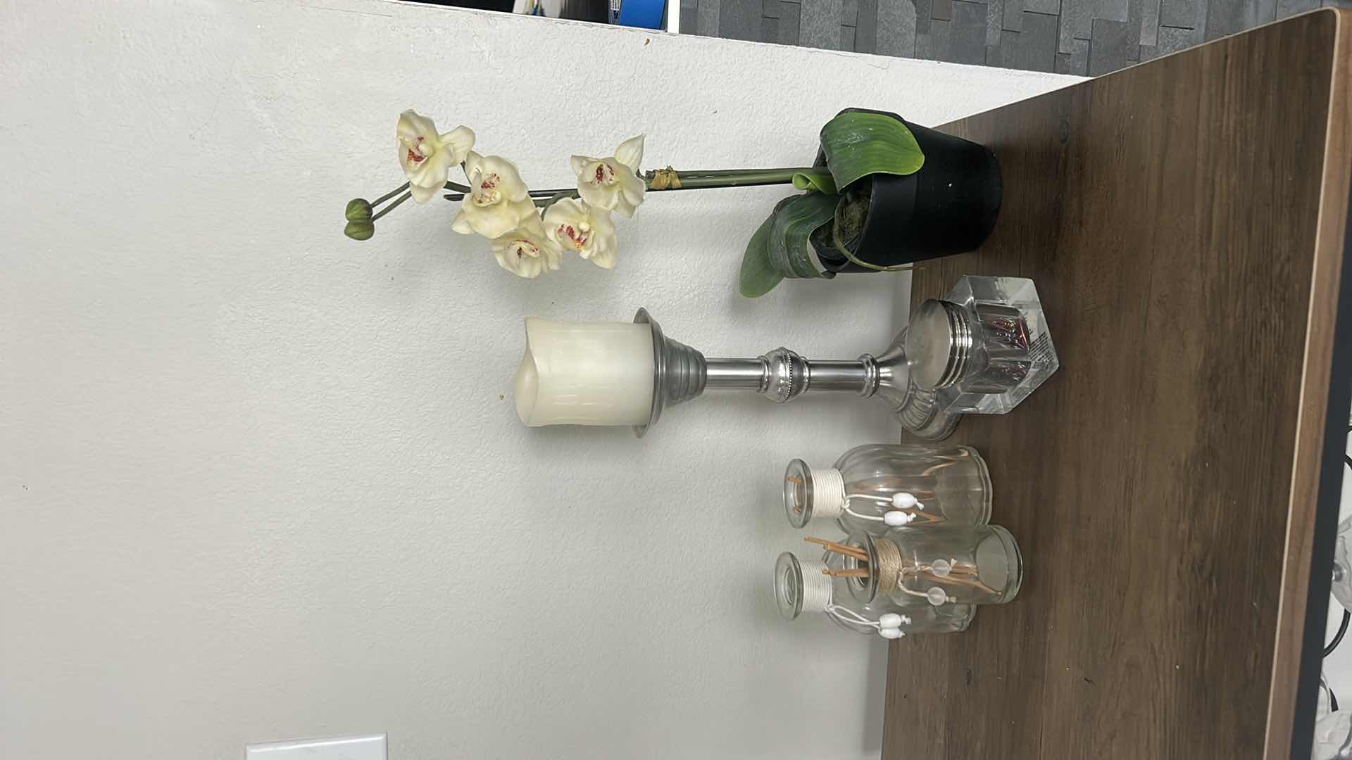 Photo 1 of 6 PC HOME DECOR H10”