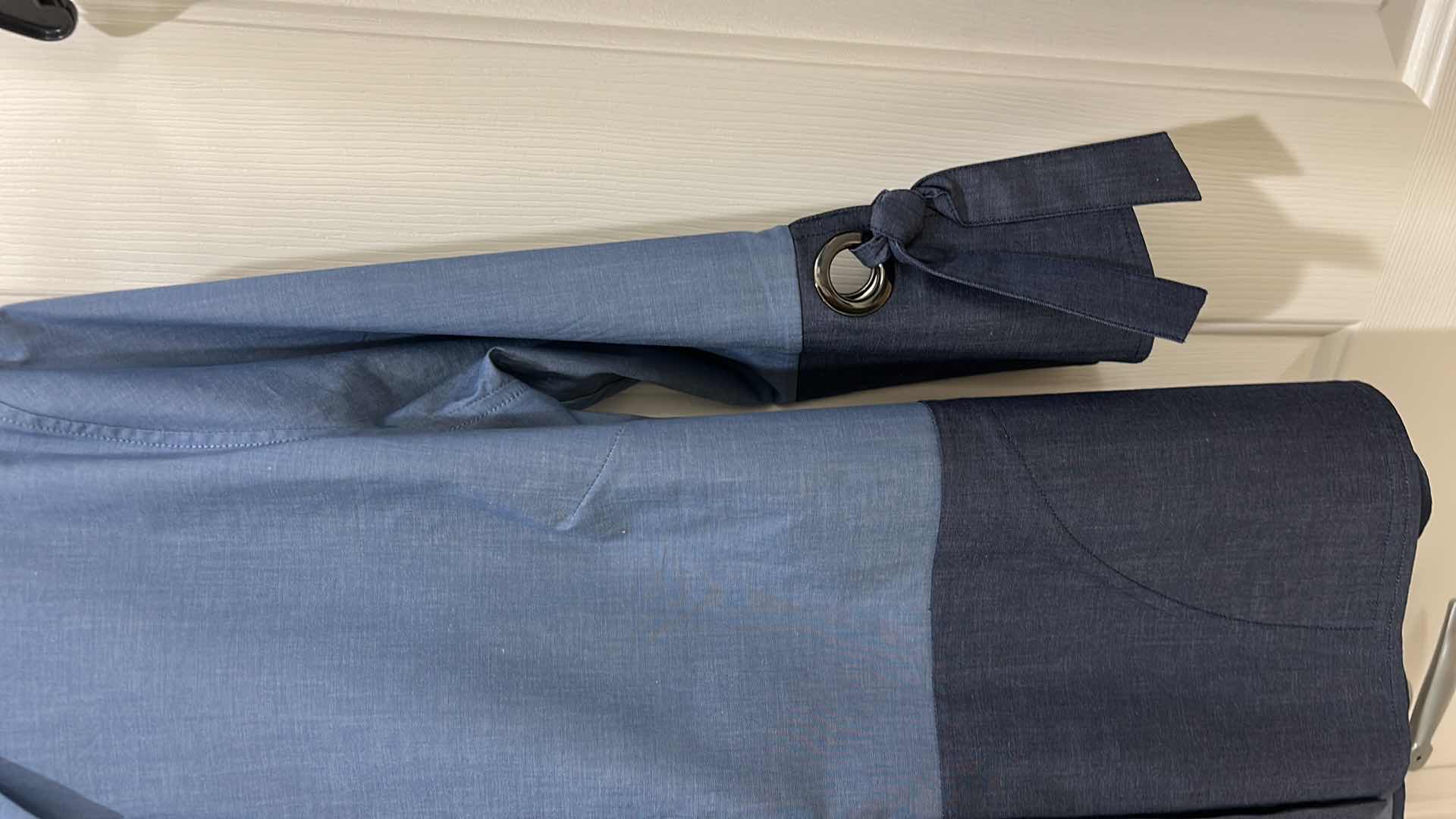 Photo 1 of ST JOHN DESIGNER  BLUE TWO TONE LONG SLEEVE BLOUSE, ST JOHN DESIGNER NAVY BLUE PANTS (S/M)