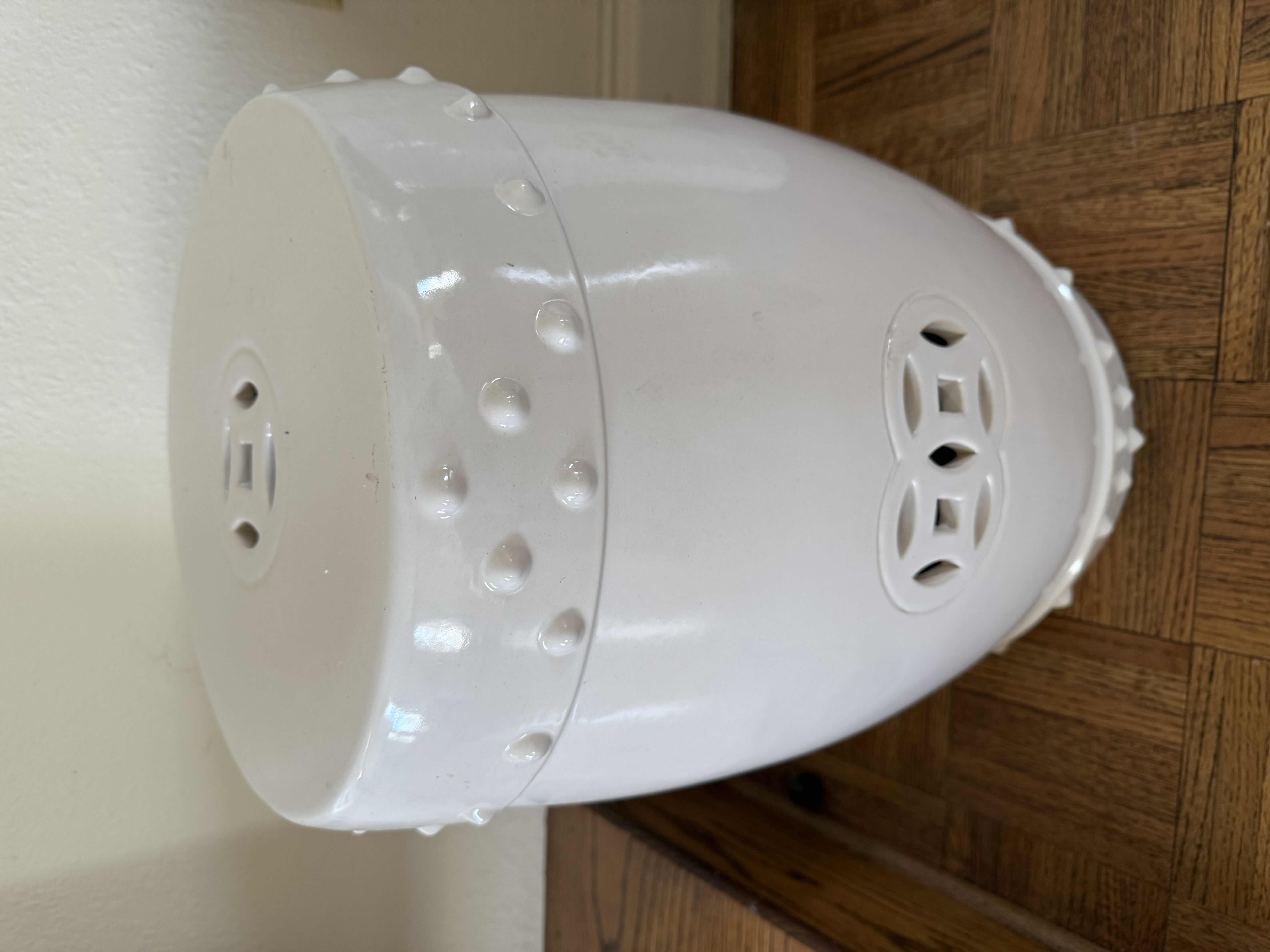 Photo 1 of 12” ROUND CLASSIC WHITE CERAMIC GARDEN STOOL H20”