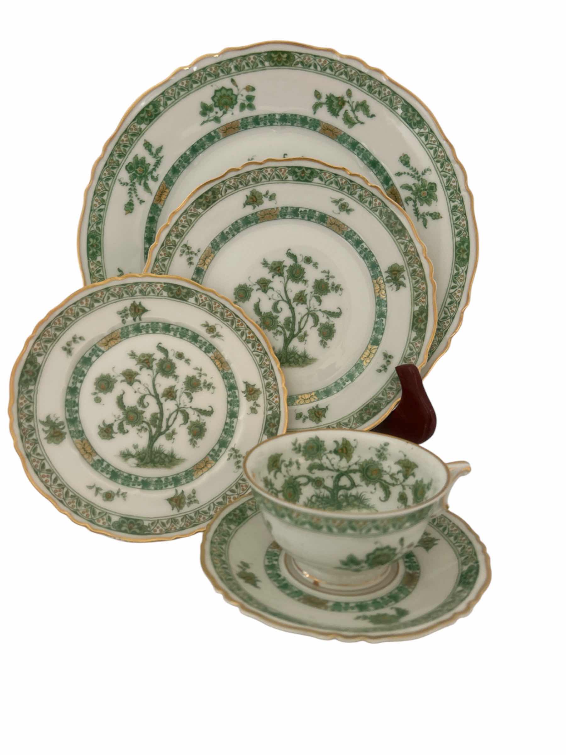 Photo 1 of HAVILAND’S CASHMERE FRANCE 5 PC SET - DINNER, SALAD AND DESSERT PLATE & TEACUP AND SAUCER