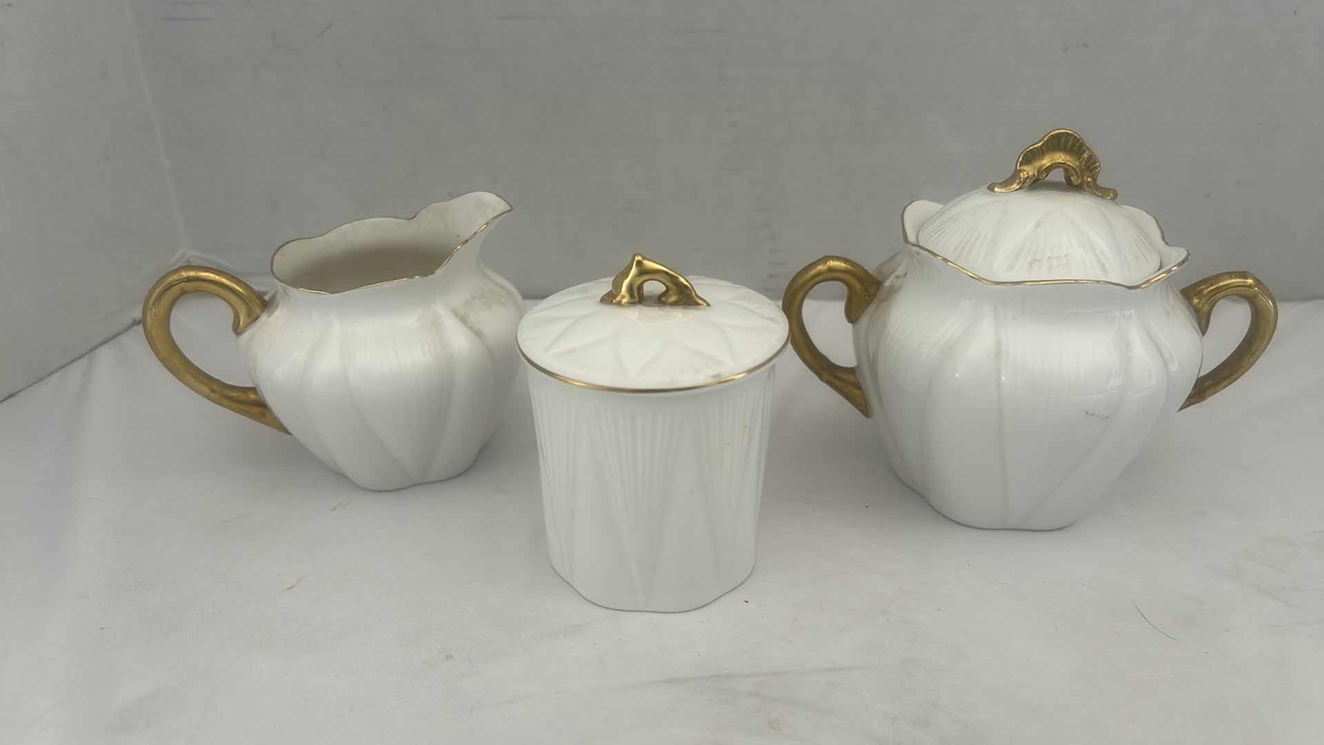 Photo 2 of 5PCS- VINTAGE SHELLEY ENGLAND "DAINTY" WHITE & GOLD LUDLOW SHAPE CREAMER, SUGAR BOWLS