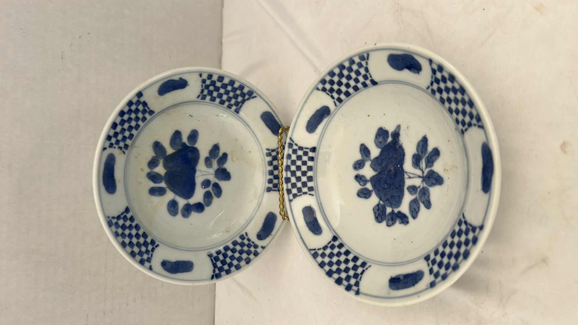 Photo 2 of 6 SMALL CHINESE PORCELAIN BOWLS