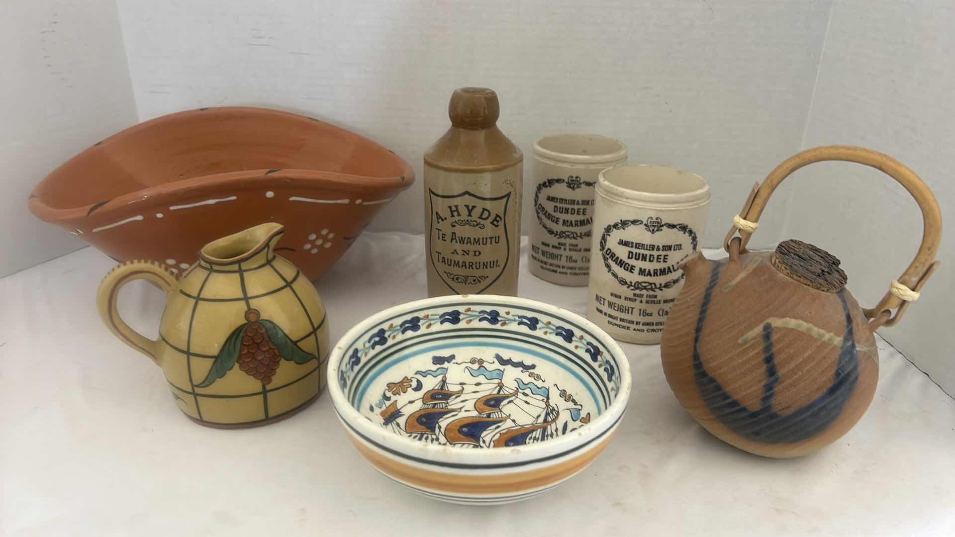 Photo 1 of 7- VINTAGE CERAMIC COLLECTIBLES