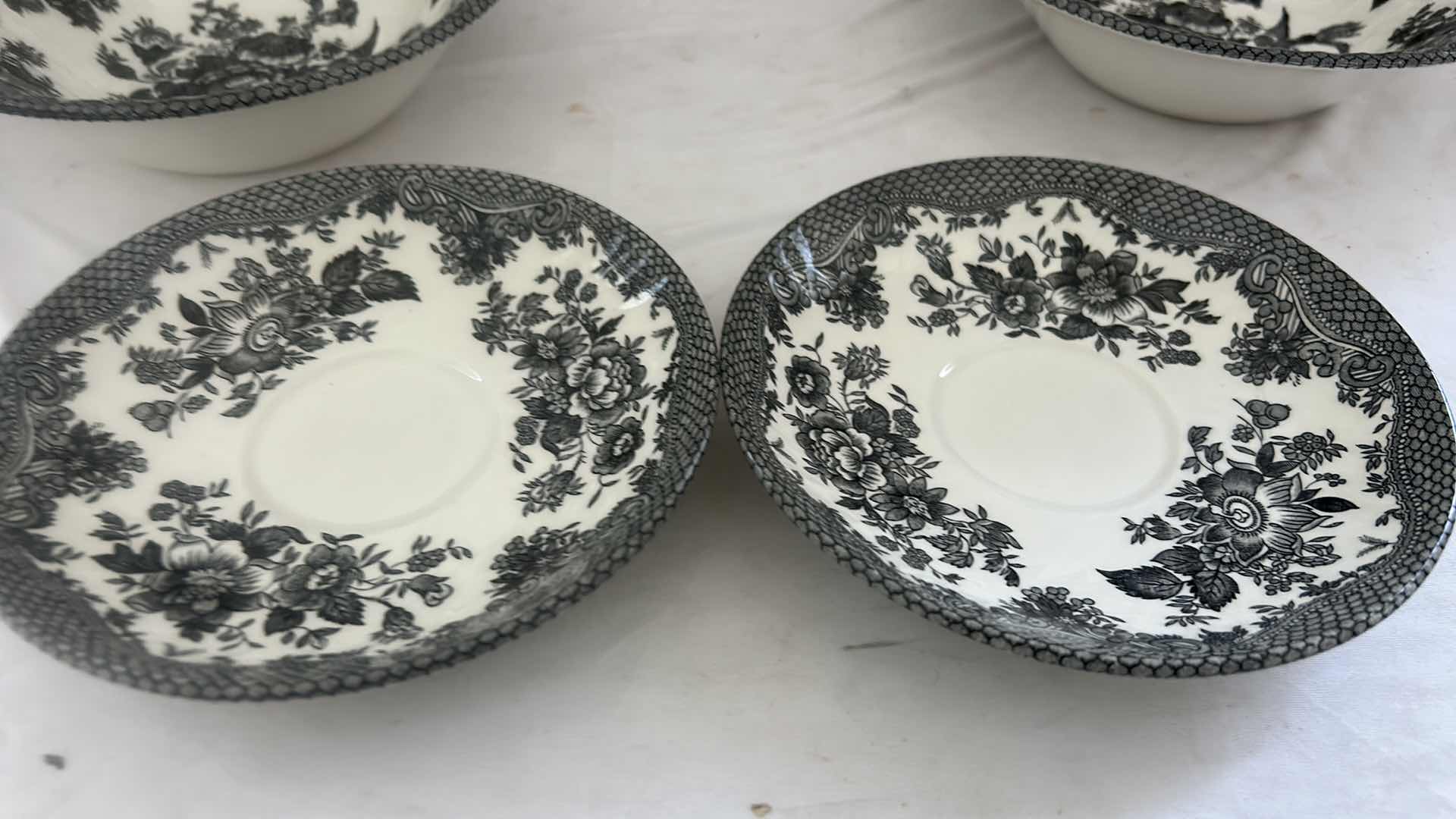 Photo 6 of 8 PCS- BARRATTS MADE IN ENGLAND PORCELAIN PLATES, BOWLS & SAUCERS