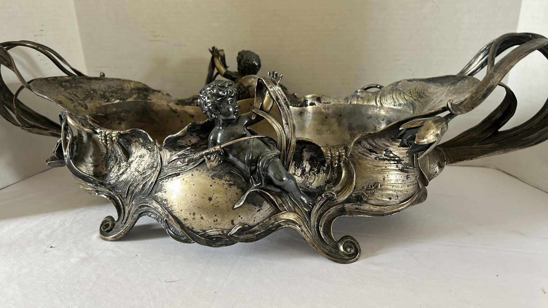 Photo 2 of ANTIQUE ART NOUVEAU CENTERPIECE JARDINIERE MADE BY ALBERT MAYER  25 1/2“ x 11 1/2“ x H8“