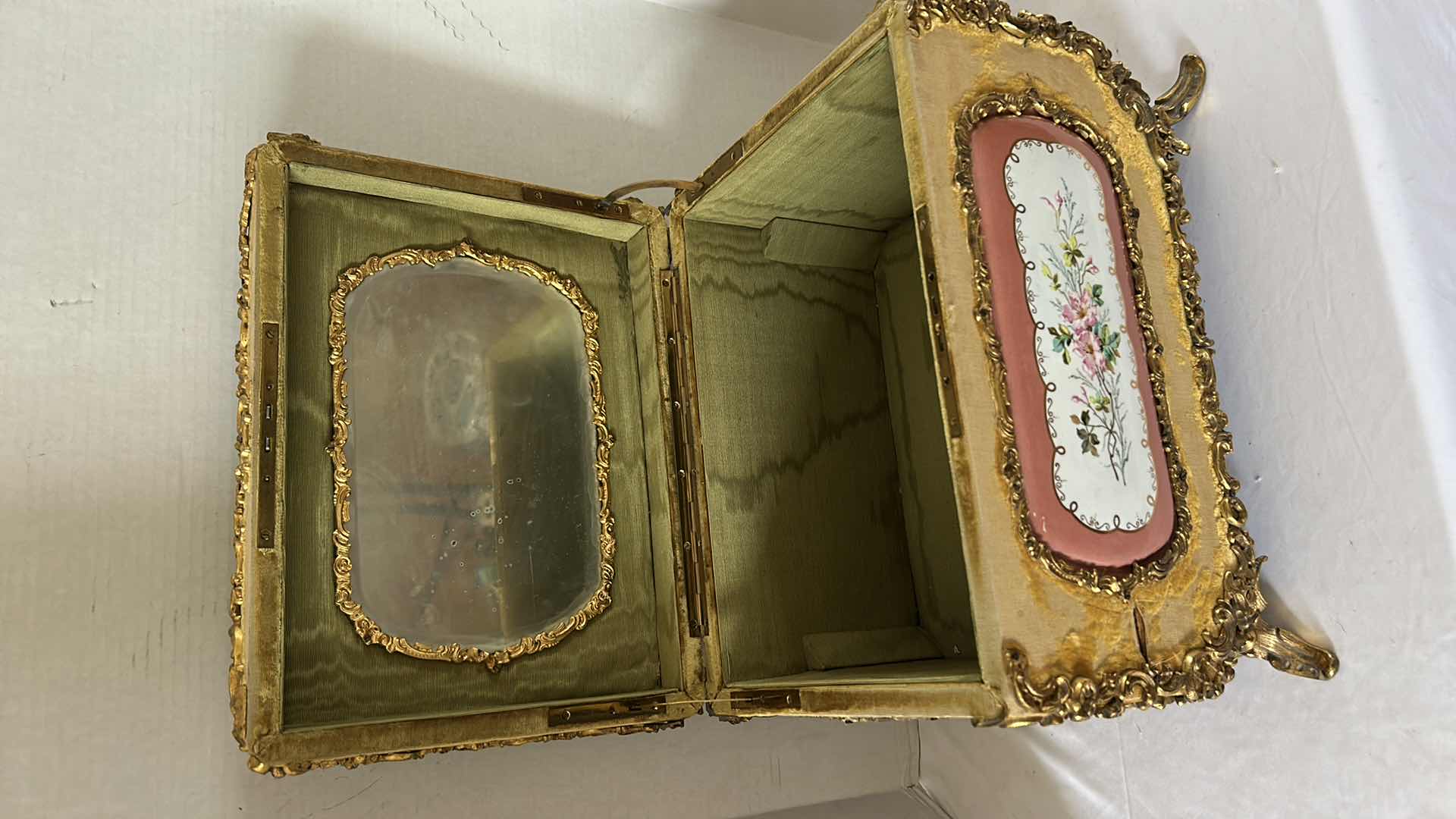 Photo 4 of ANTIQUE GILDED GOLD W FLORAL TRINKET FOOTED JEWELRY BOX 14” x 11” H11”