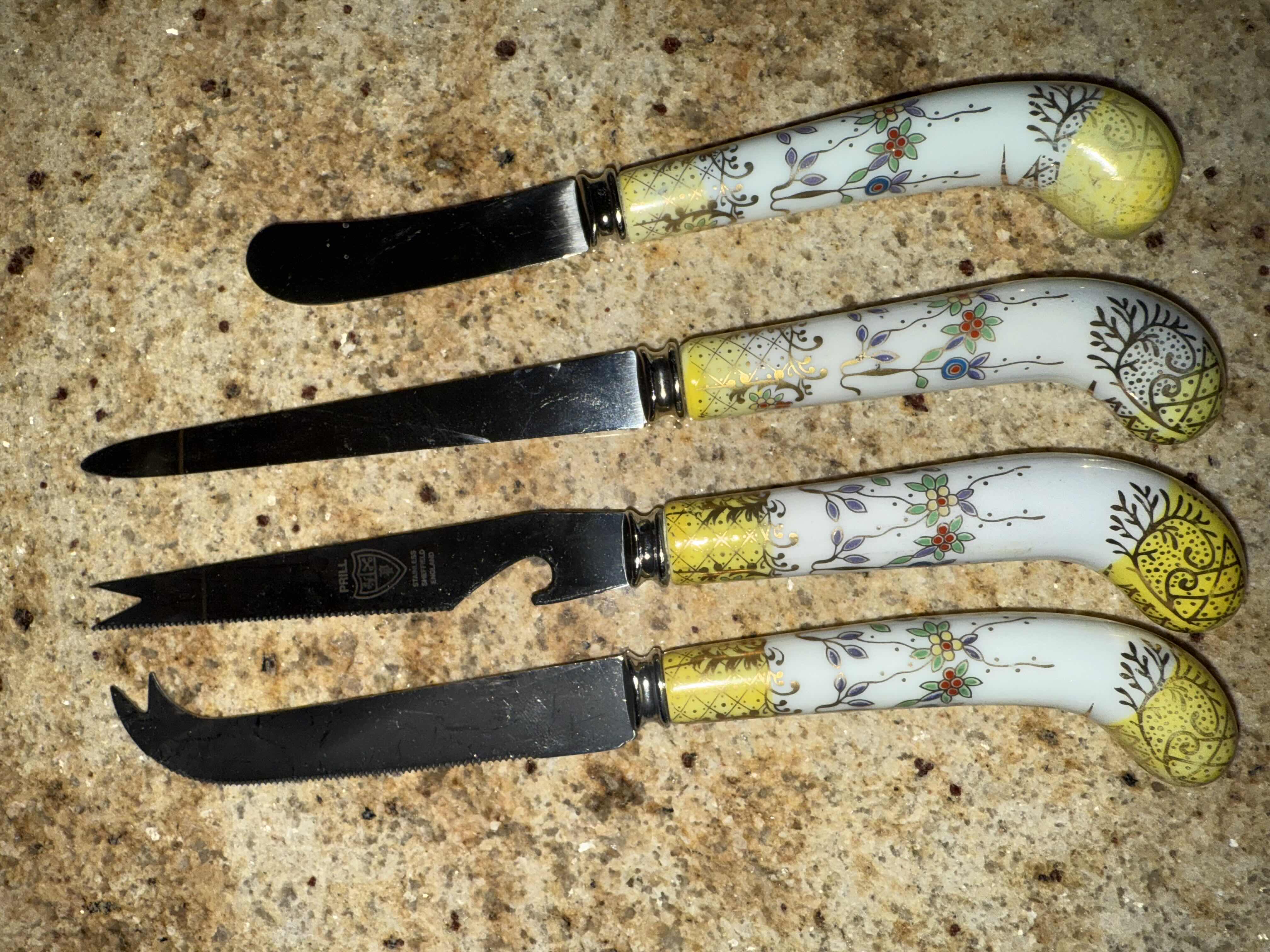 Photo 6 of 4-SHEFFIELD ENGLAND SPECIALTY PORCELAIN KNIVES