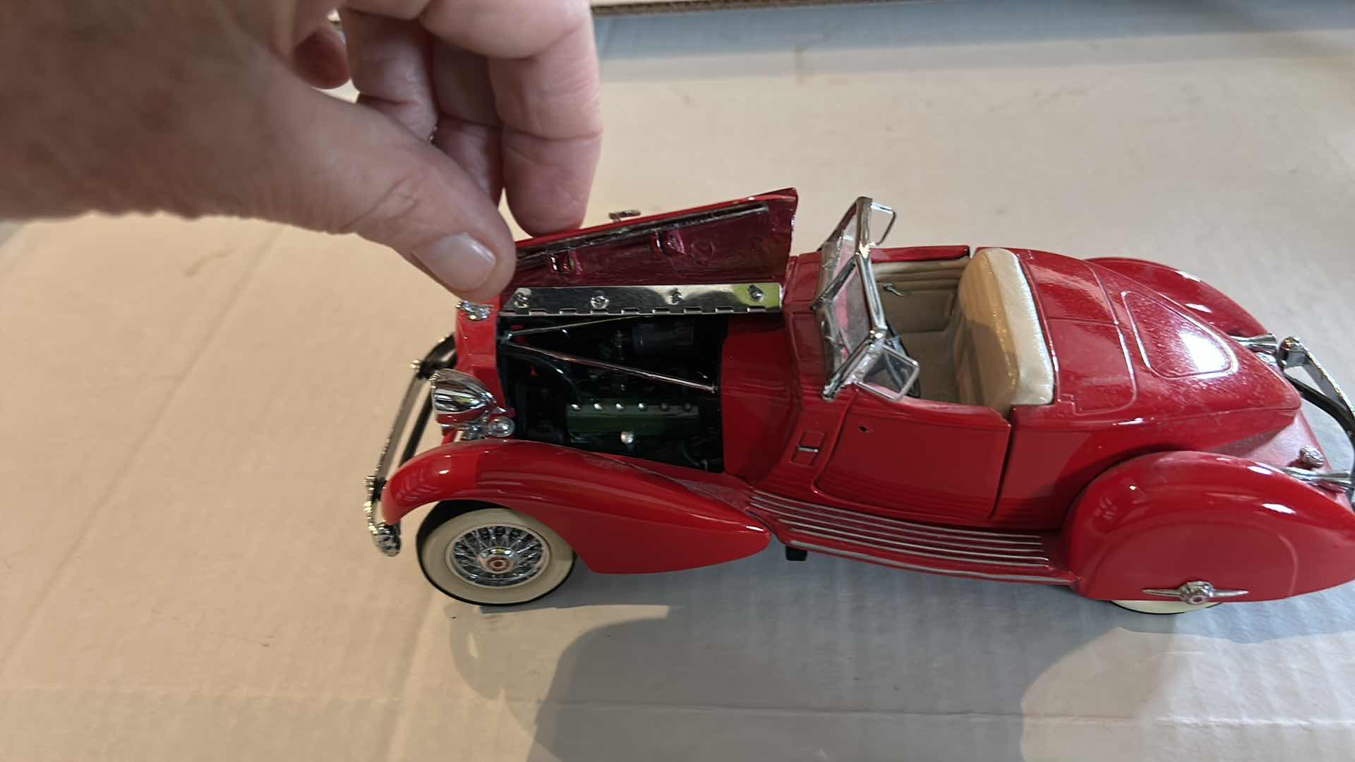 Photo 6 of 9” METAL CAR REPLICA DANBURY MINT