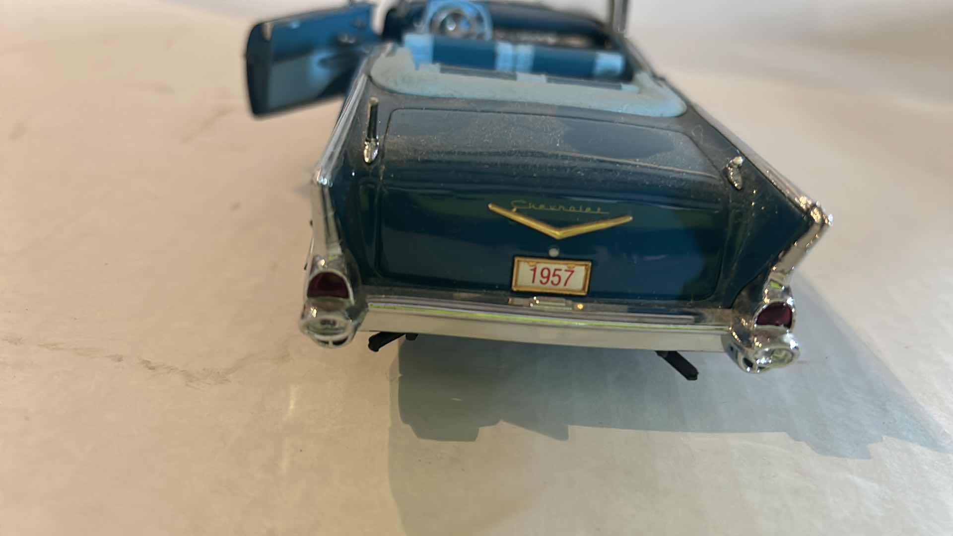 Photo 4 of 9” METAL DANBURY MINT CAR REPLICA