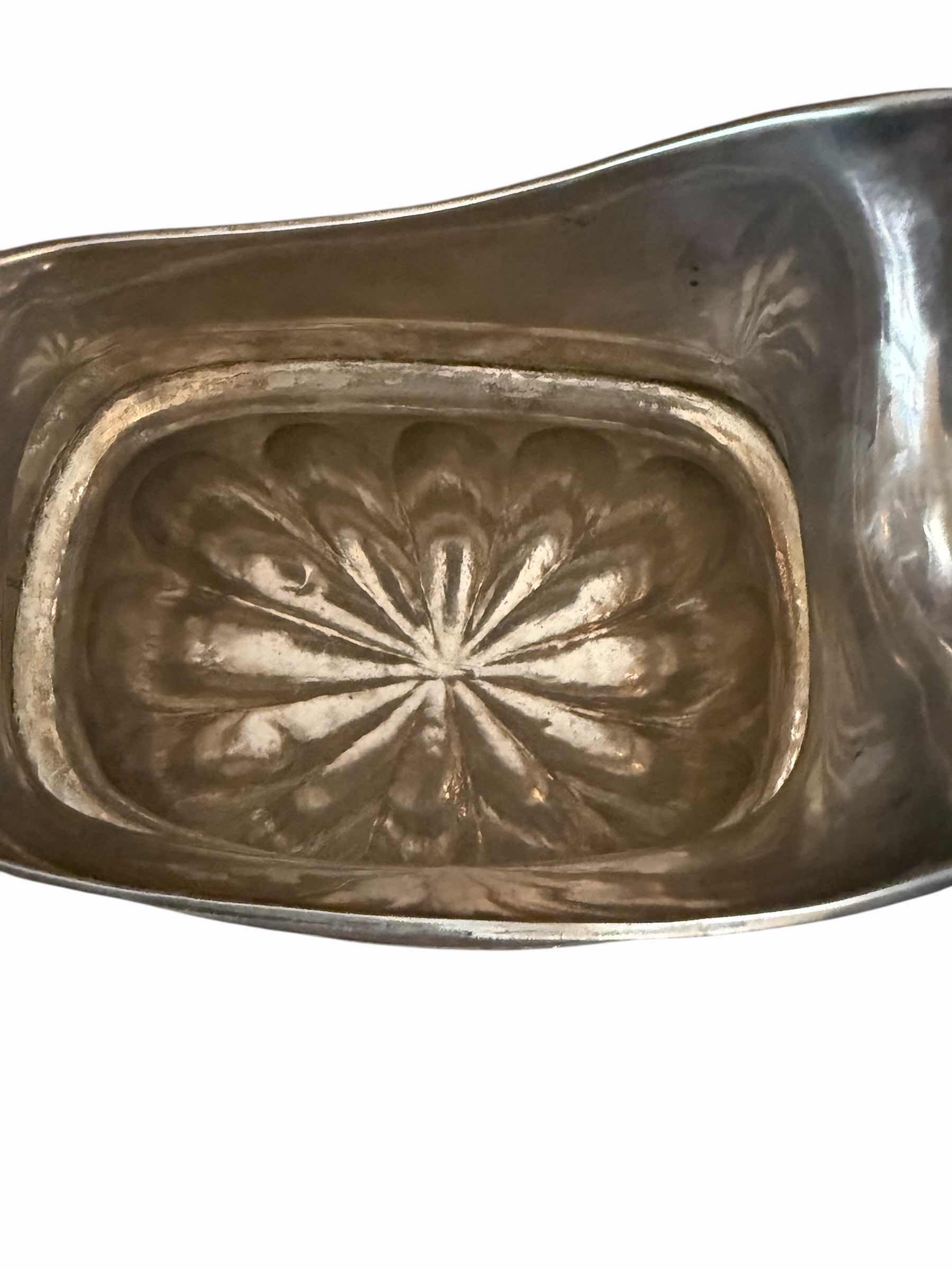 Photo 3 of ANTIQUE COIN SILVER GEORGIAN CREAMER JUG W7” H6”-TOTAL WEIGHT 0.9lbs