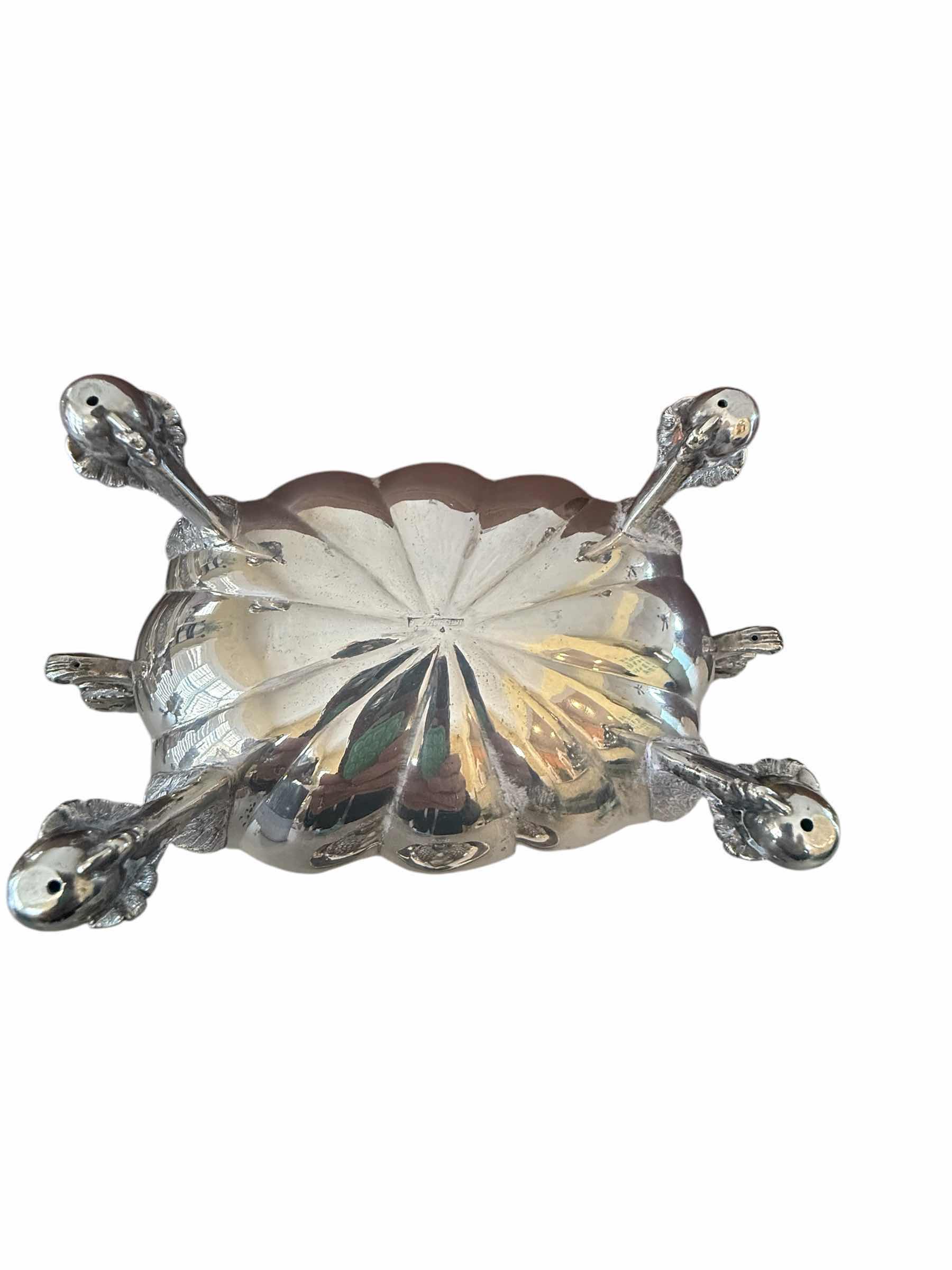 Photo 1 of ANTIQUE 19th CENTURY COIN SILVER VICTORIAN SOUP TUREEN-TOTAL WEIGHT 1.5lbs  W 10” H7”