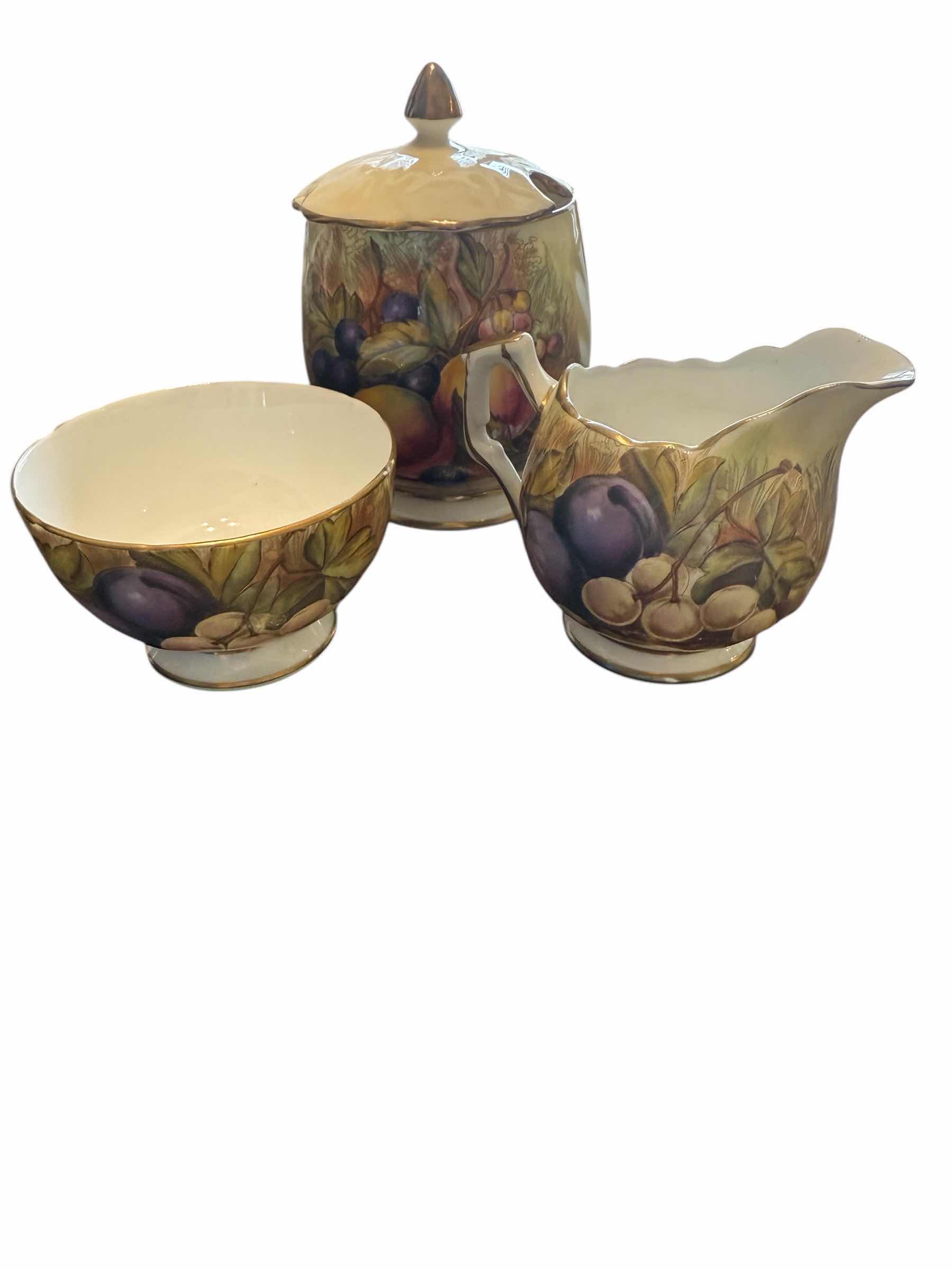 Photo 2 of 4 PCS-ANSLEY ENGLAND BONE CHINA ORCHARD FRUITS 132 S SIGNED CREAMER & SUGAR  SET (SUGAR BOWL H4.5”)