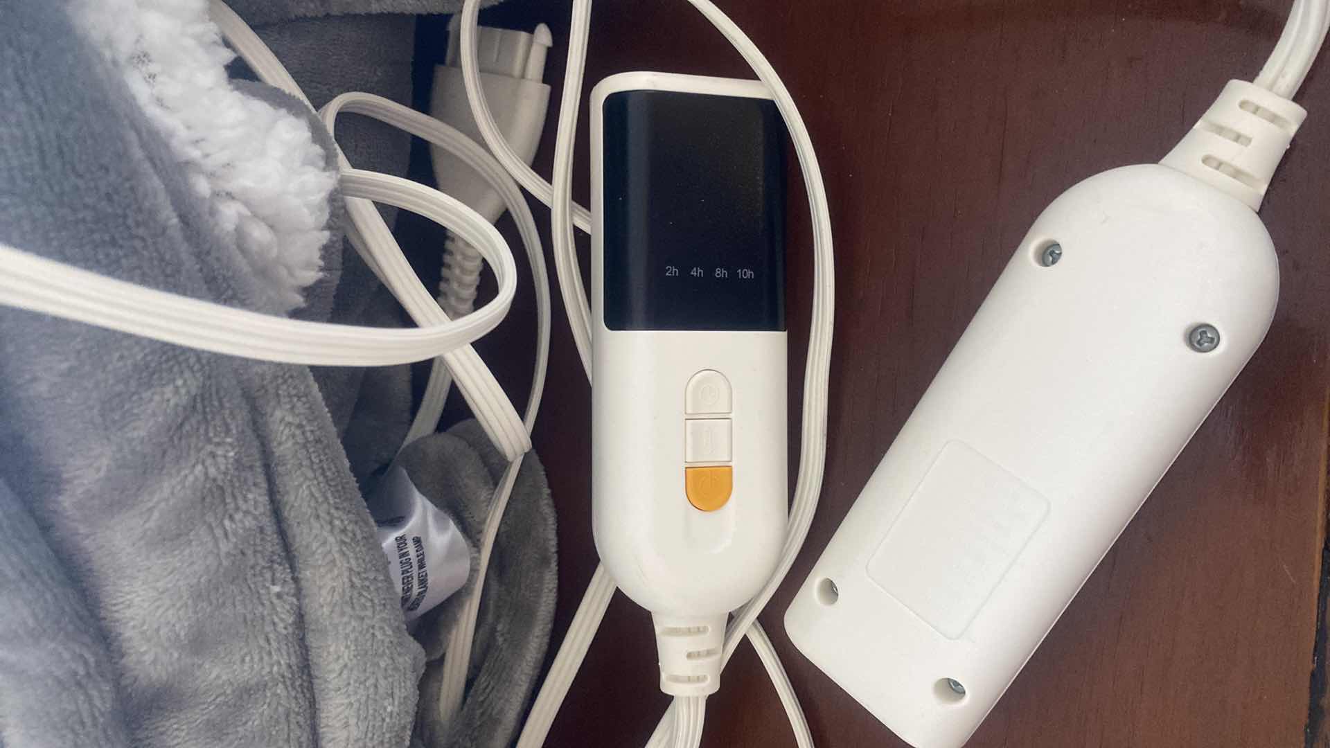 Photo 1 of QUEEN SIZE ELECTRIC BLANKET