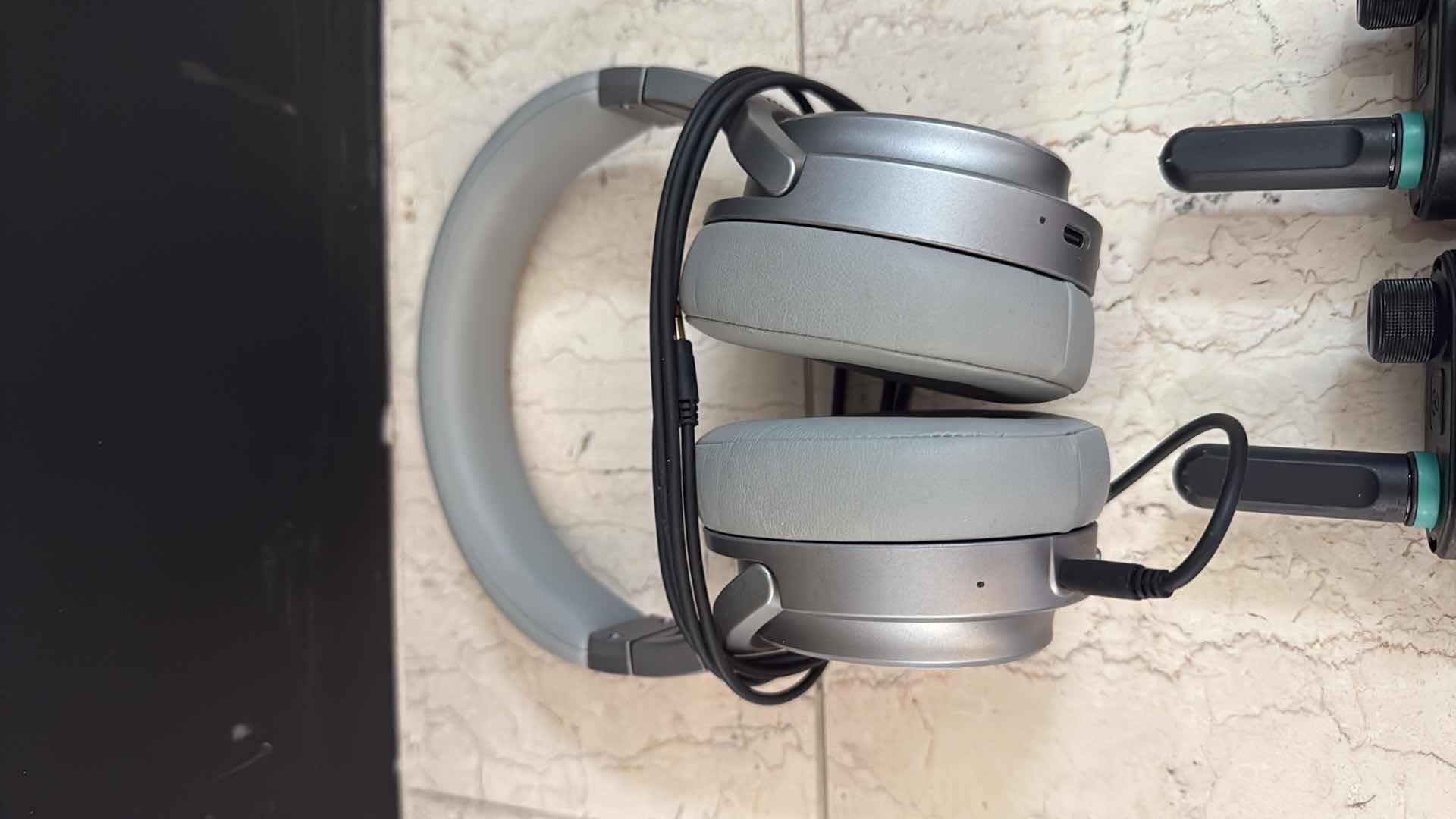 Photo 1 of 2-POC RADIOS, HEADPHONE