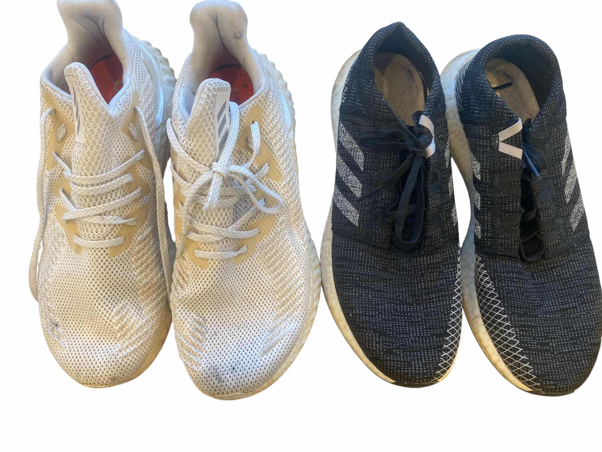 Photo 1 of MENS BOOST SIZE 10 SNEAKERS