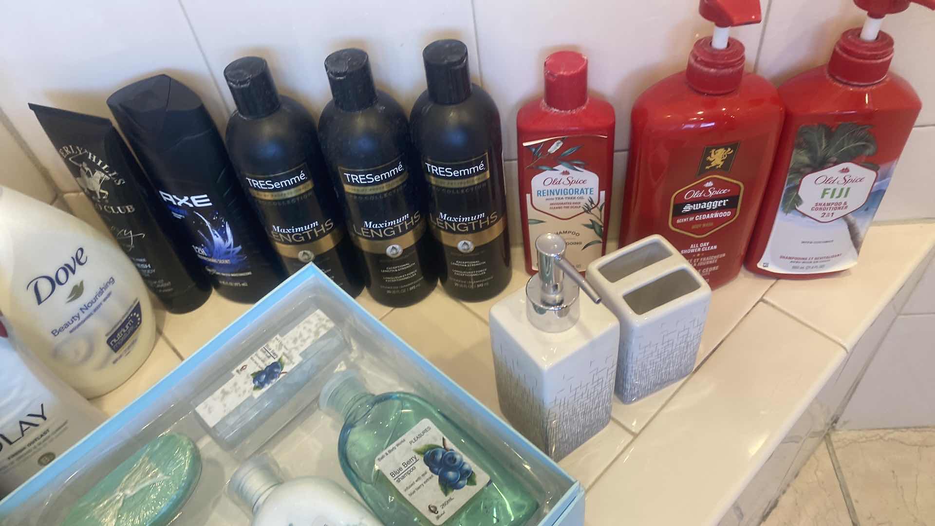 Photo 1 of BATH ACCESSORIES & PERSONAL CARE